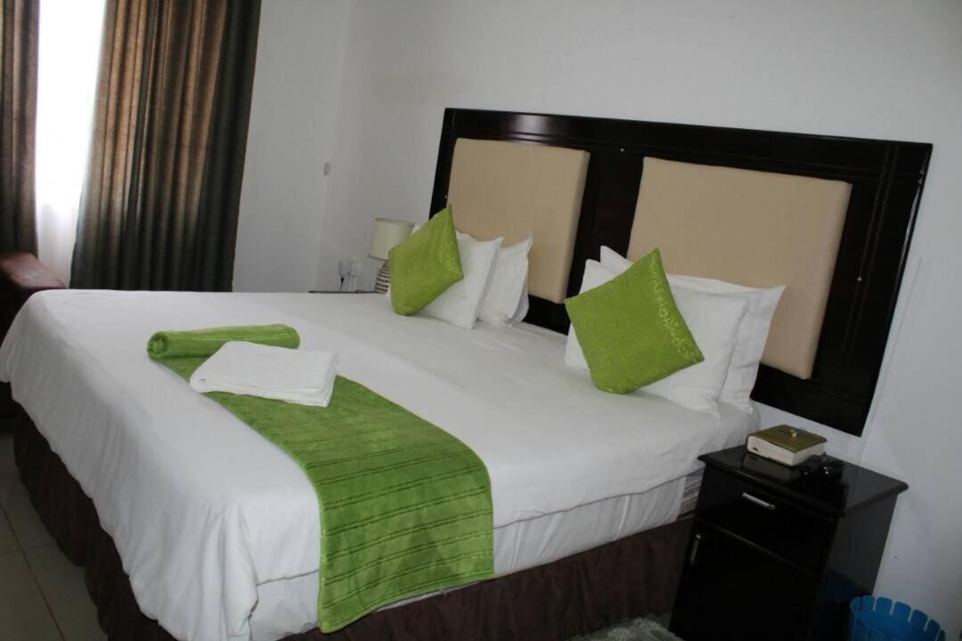 Overflow Guest House