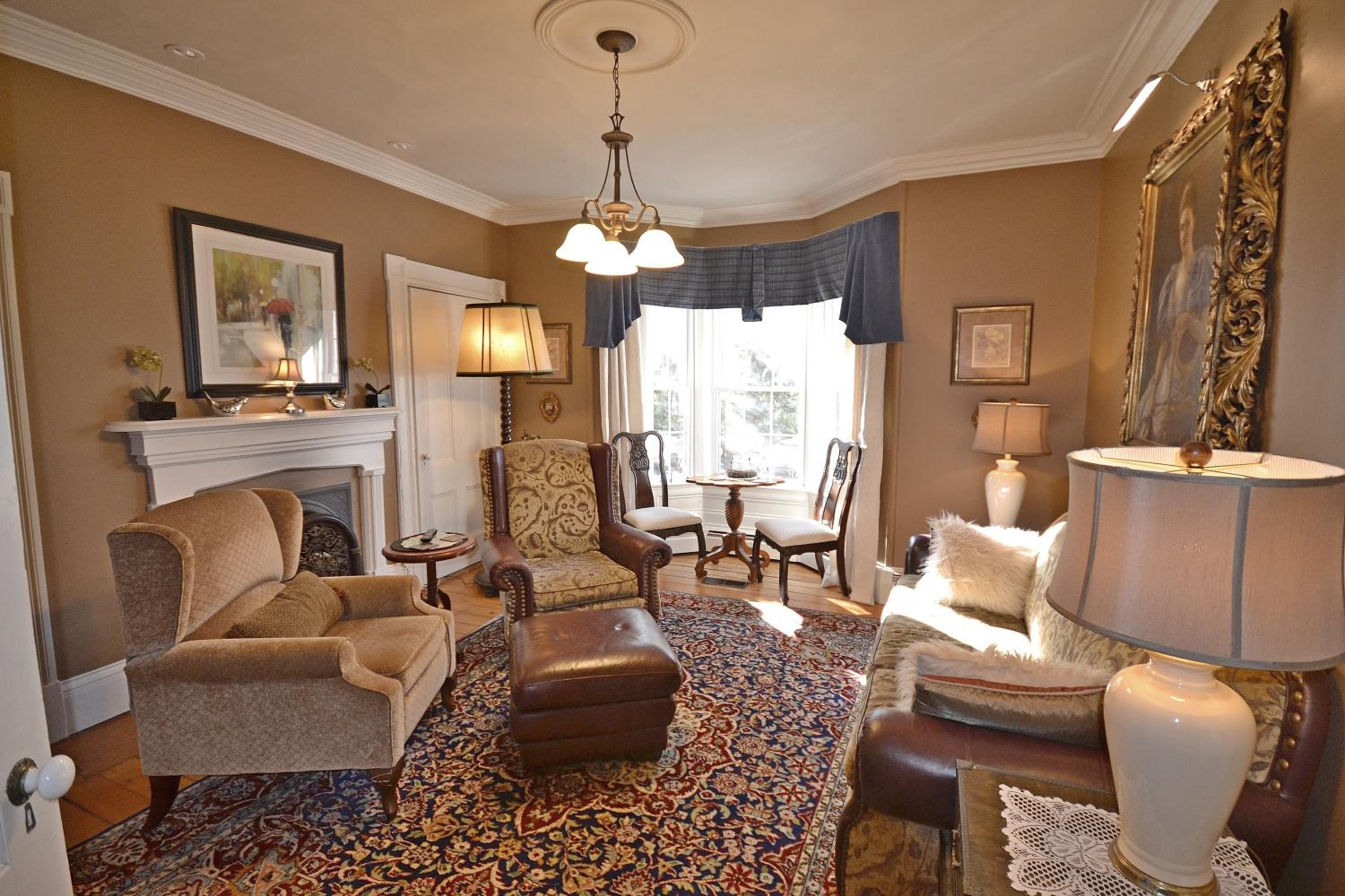 Briarwood Bed & Breakfast