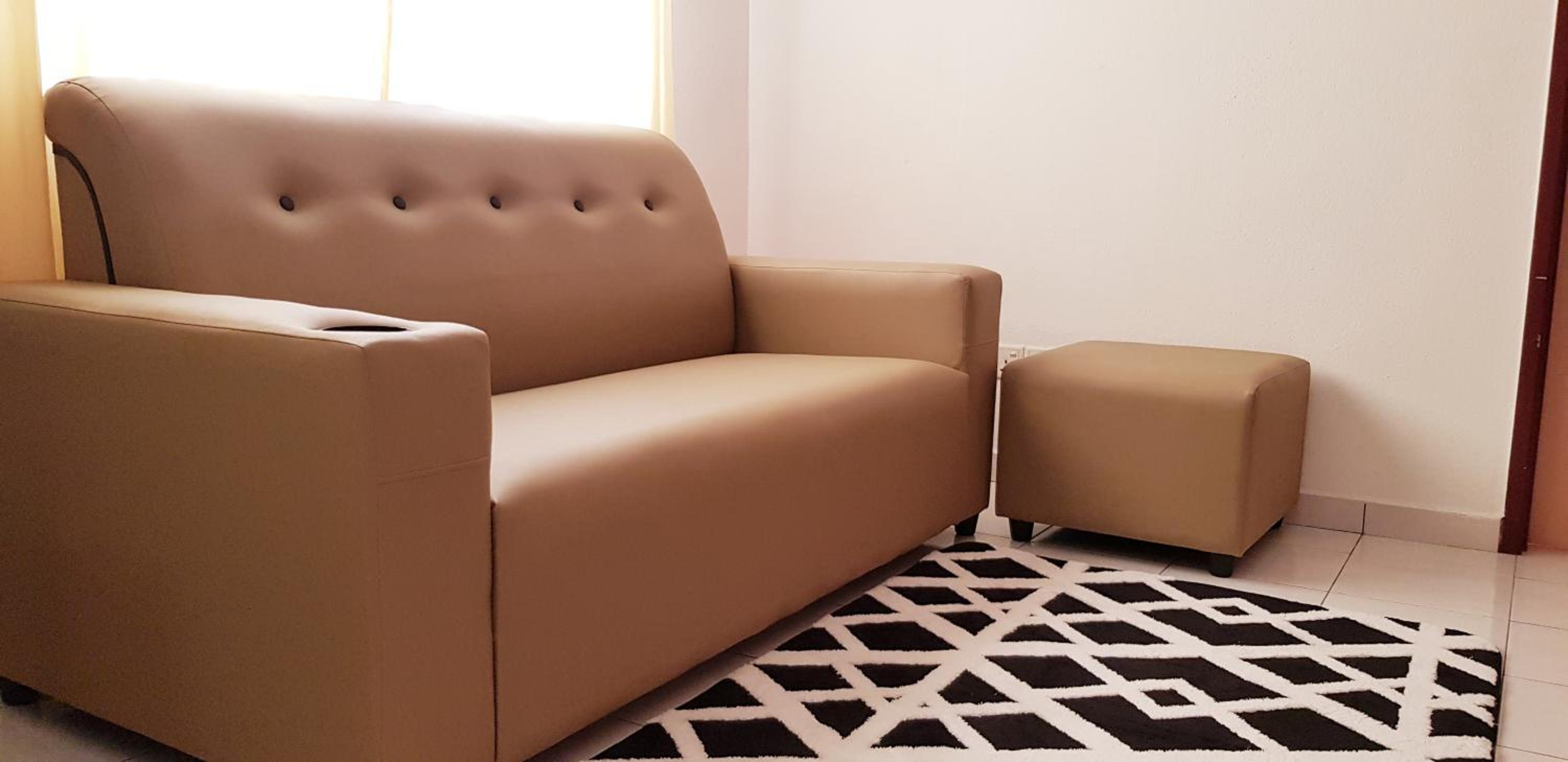 Basic & Cozy Home photo 3
