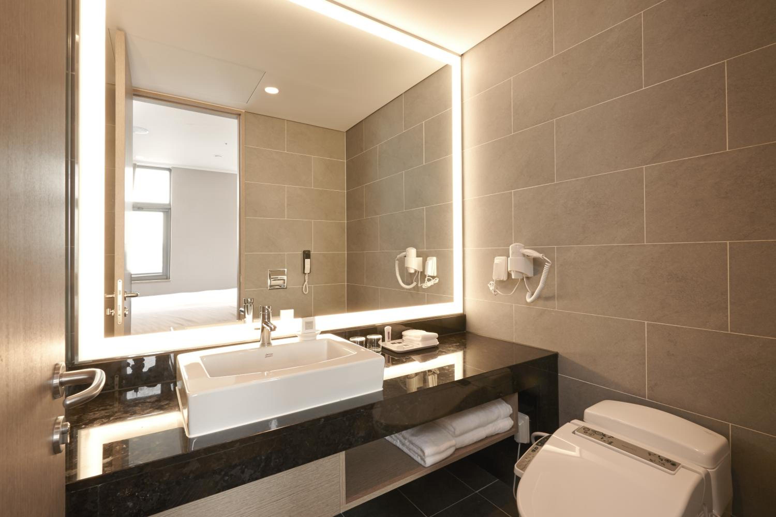 Mayplace Seoul 36