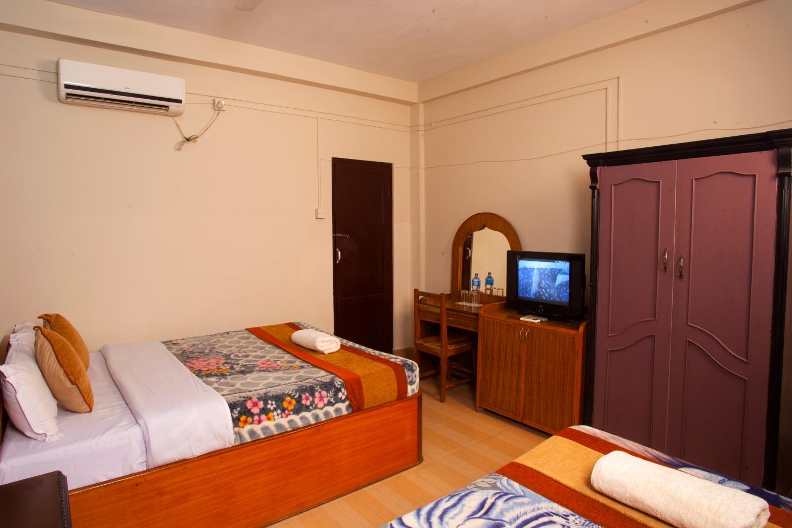 Sauraha Resort