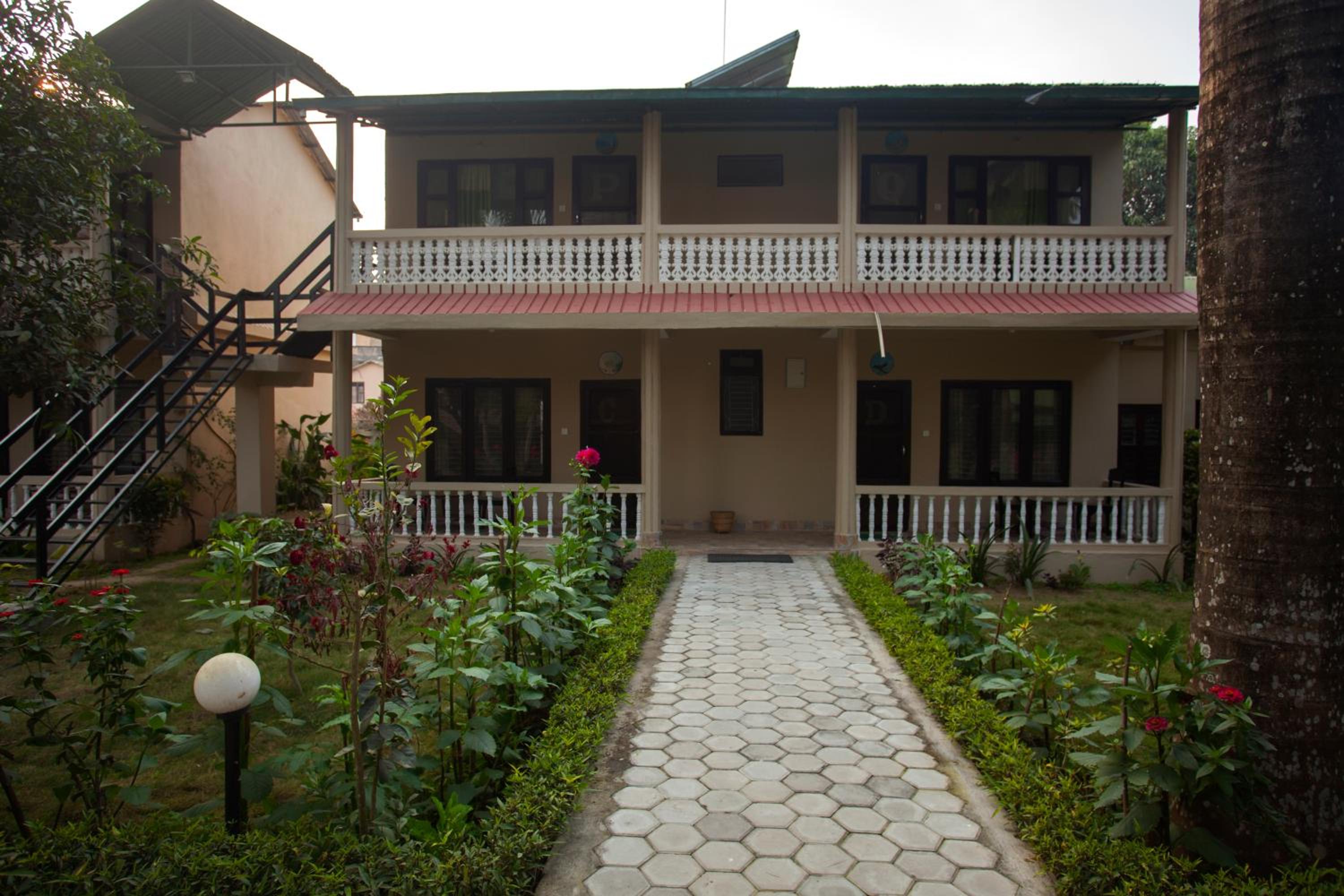Sauraha Resort
