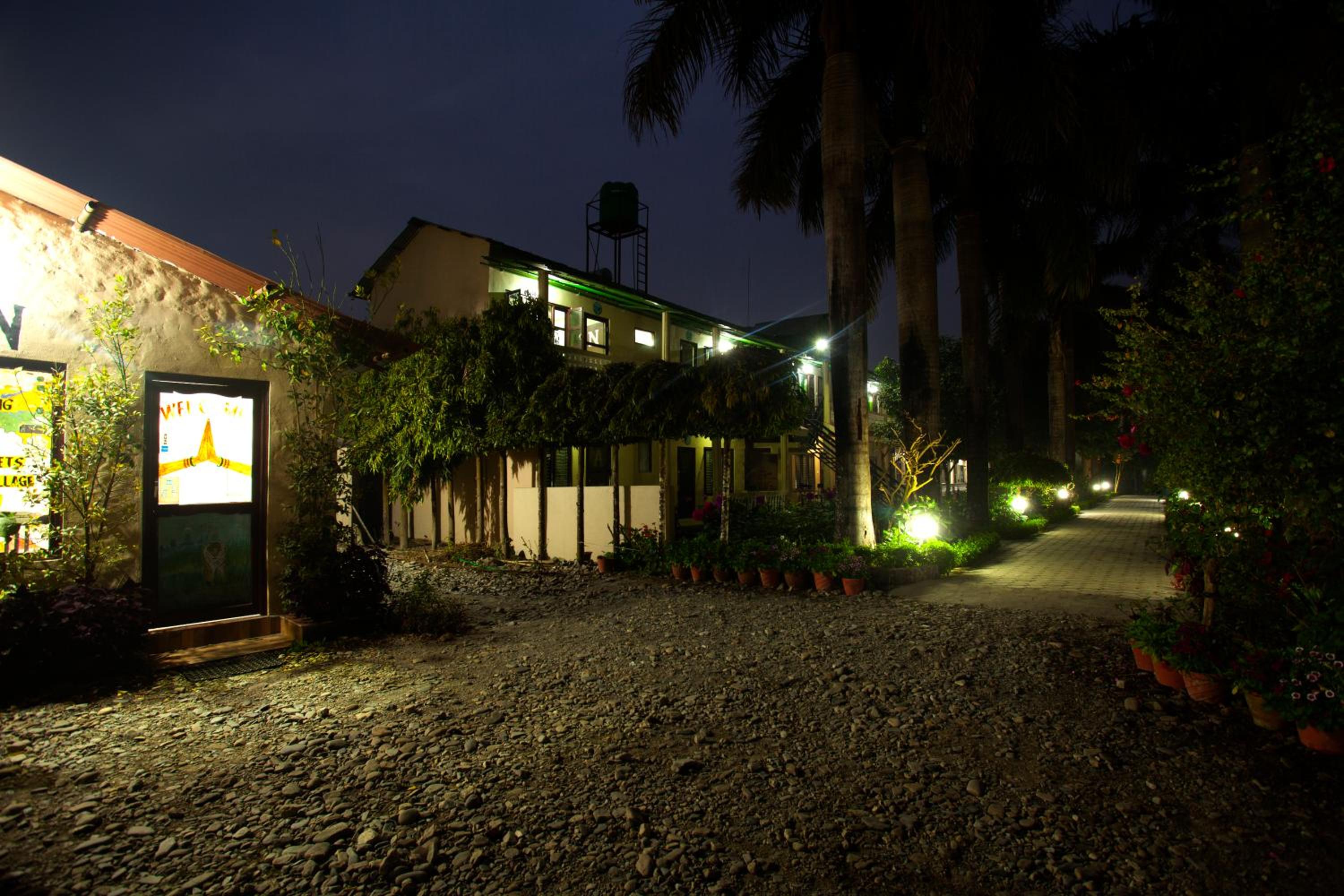 Sauraha Resort
