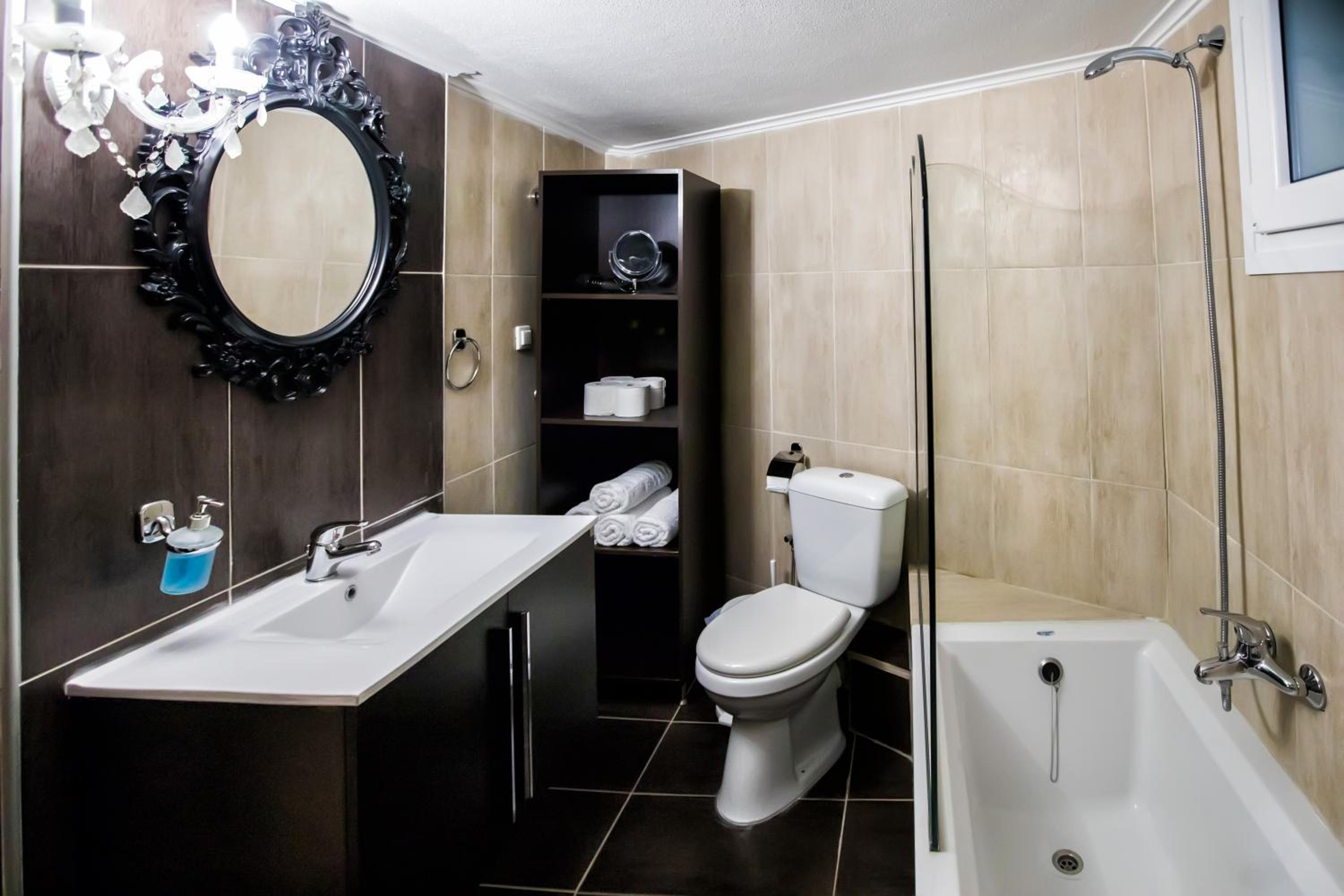 DELUXE APARTMENTS - free parking