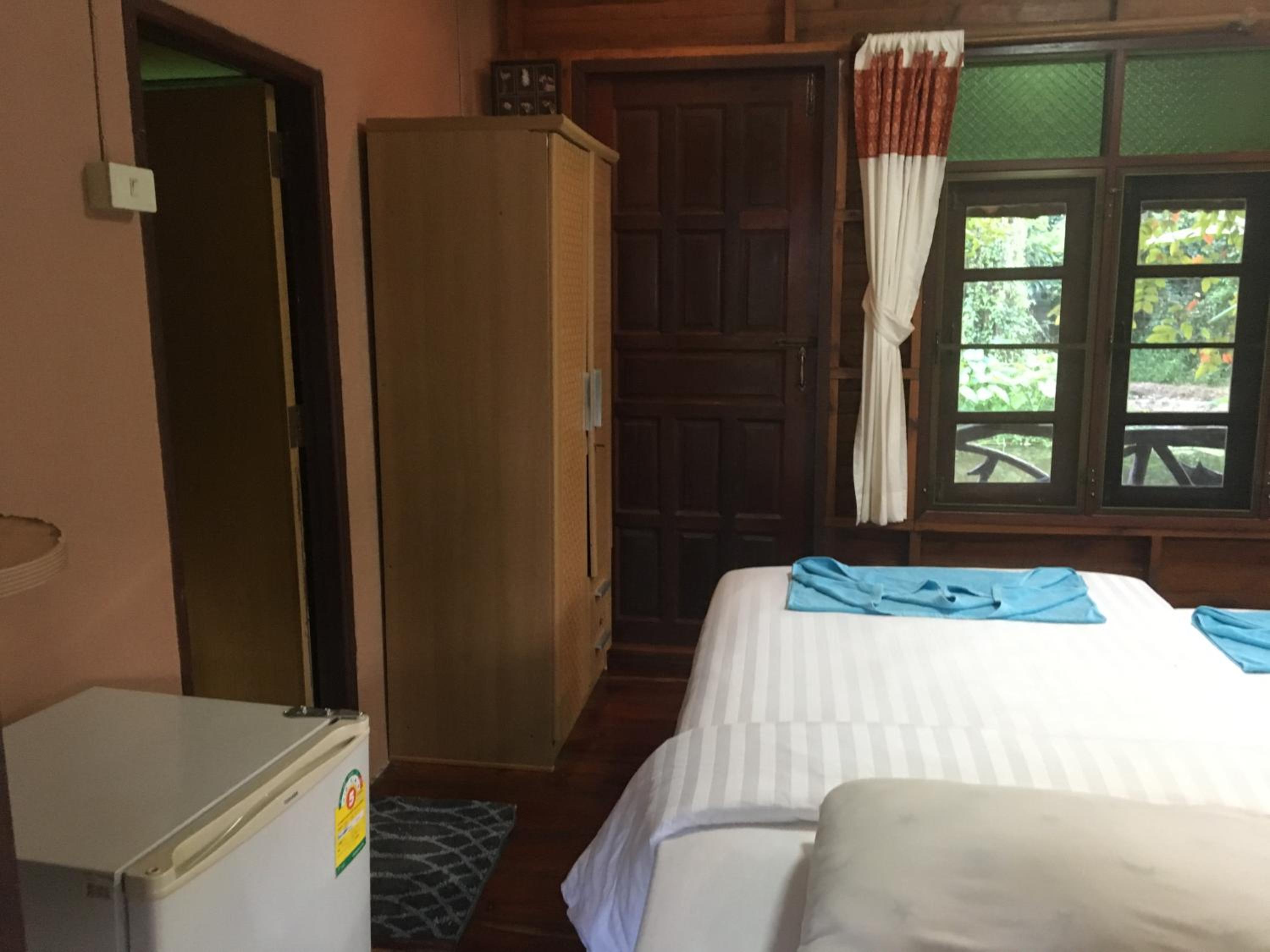 Lunda Orchid Resort, Suan Phung - 9