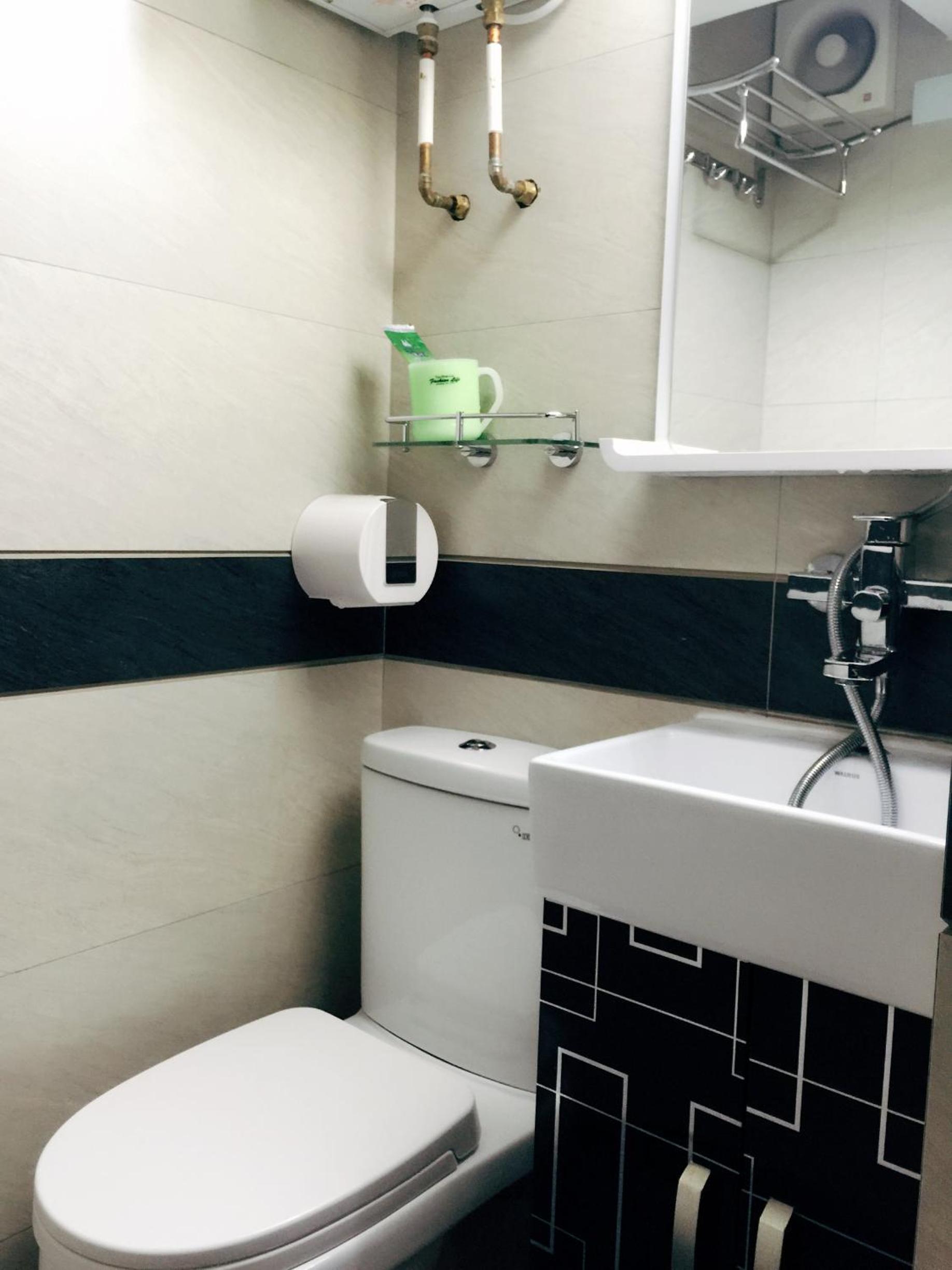 Hong Kong Tai San Guest House (Burlington Branch)