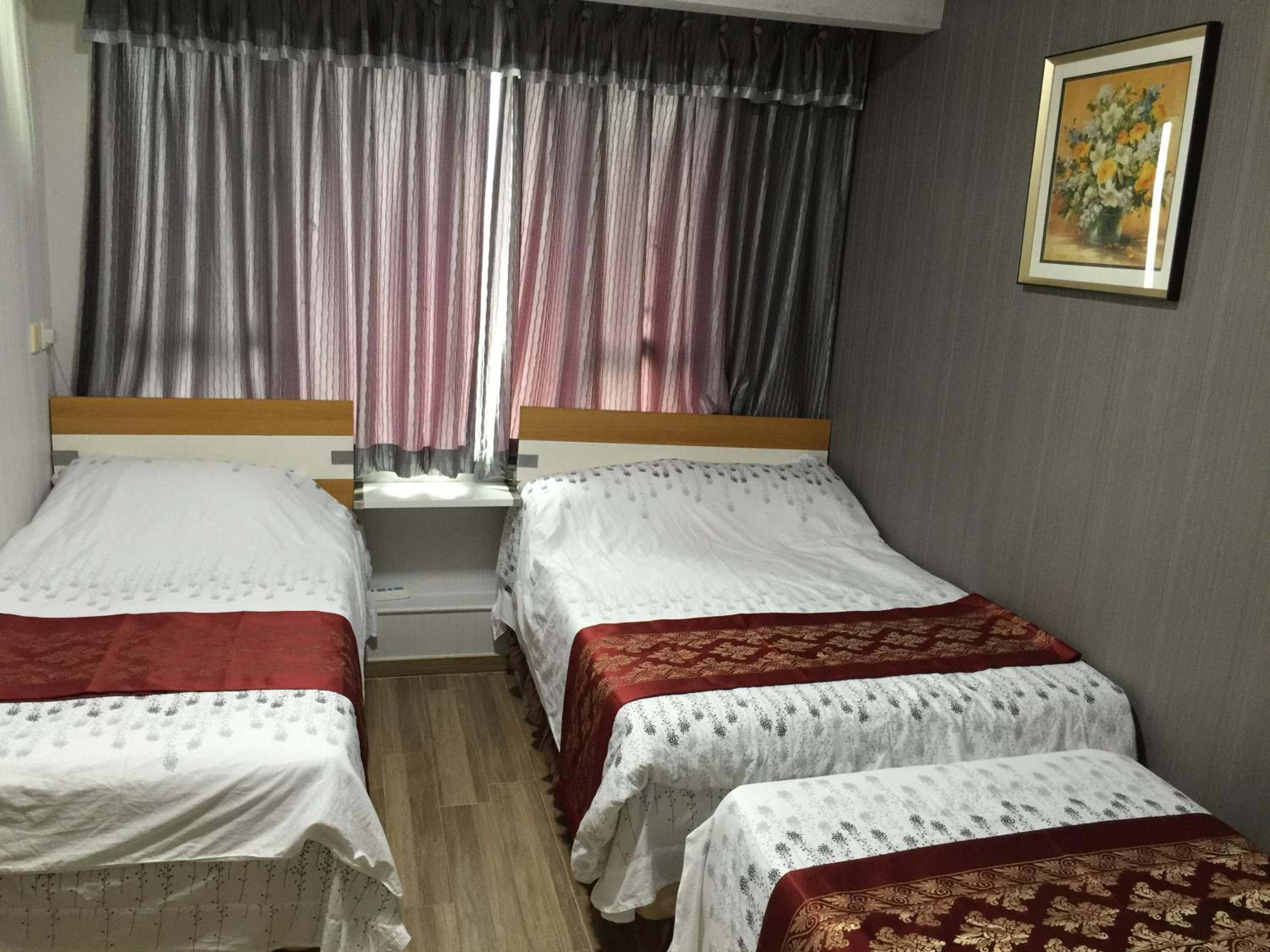 Hong Kong Tai San Guest House (Burlington Branch)
