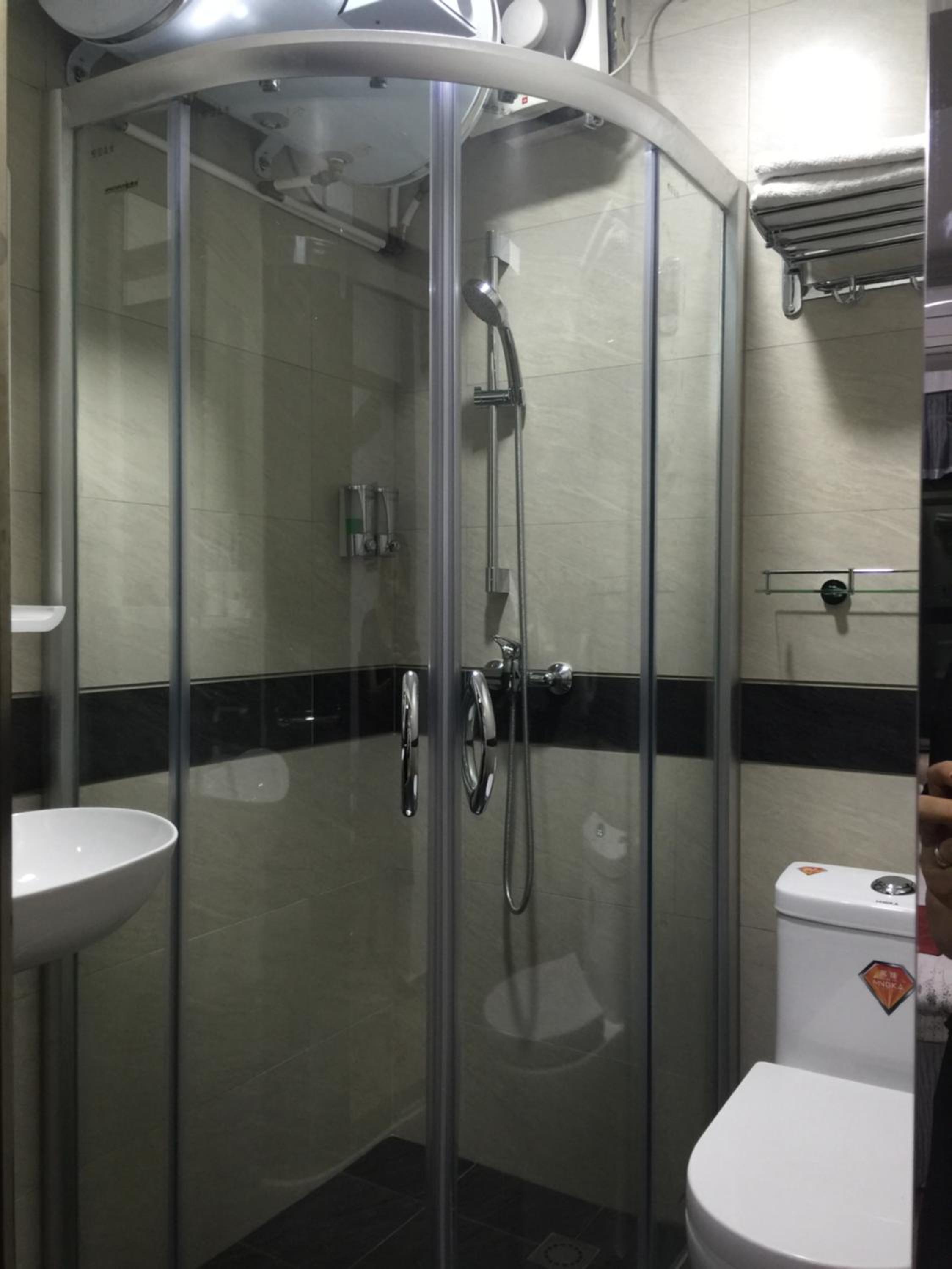 Hong Kong Tai San Guest House (Burlington Branch)