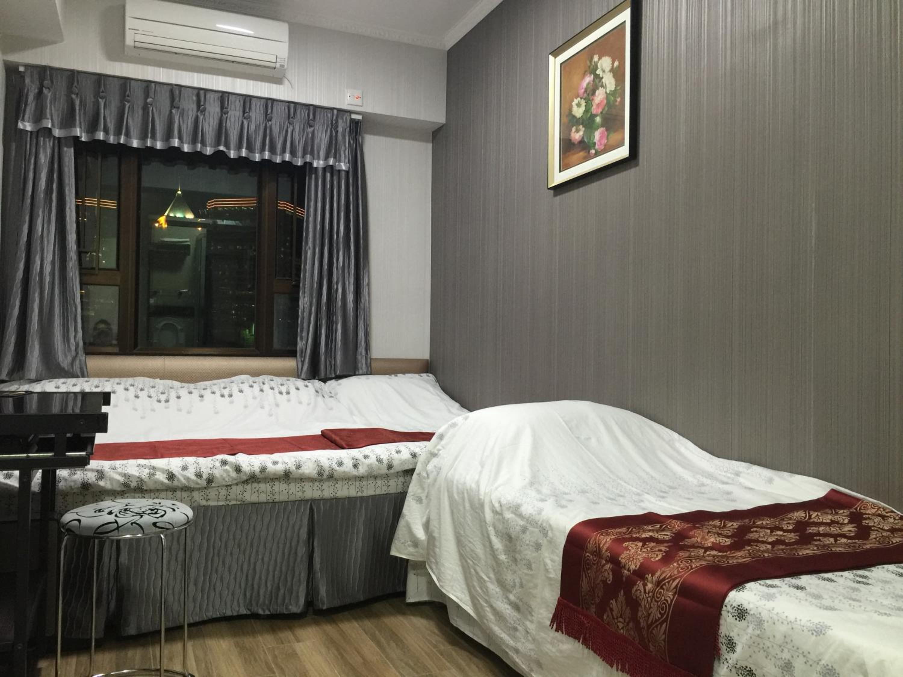 Hong Kong Tai San Guest House (Burlington Branch)