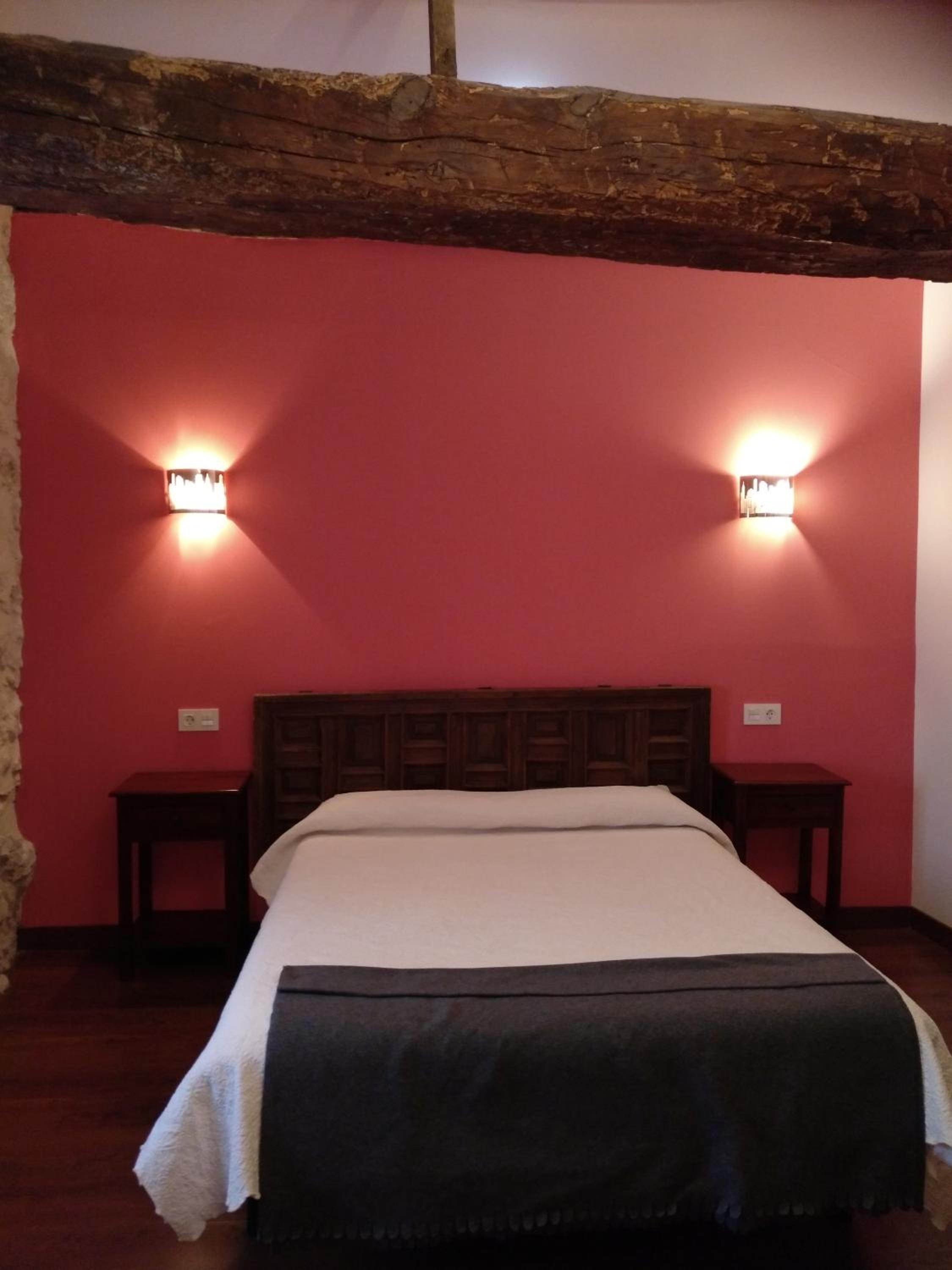 La Posada de Pesquera view 2