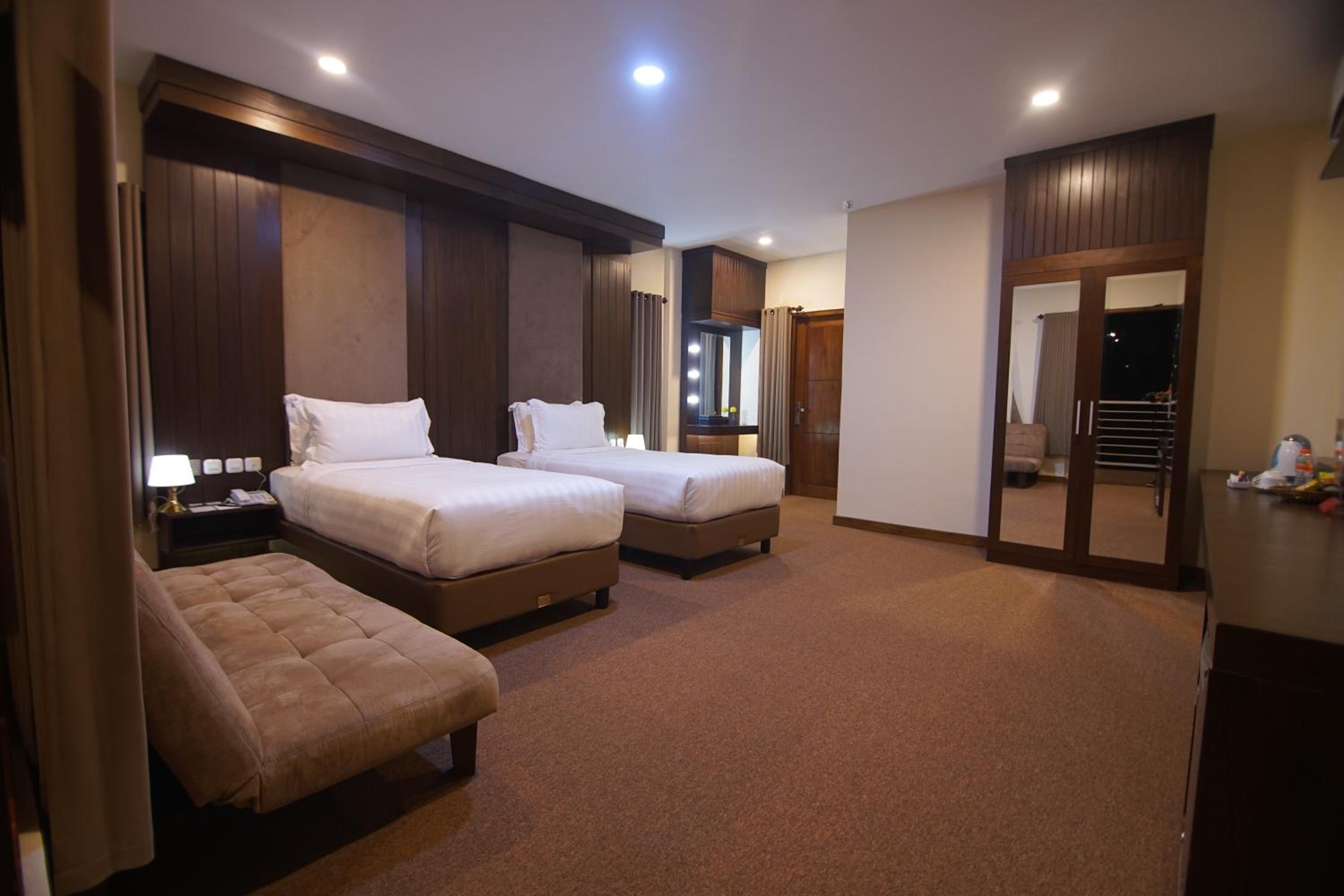 Grand Harvest Resort & Villas