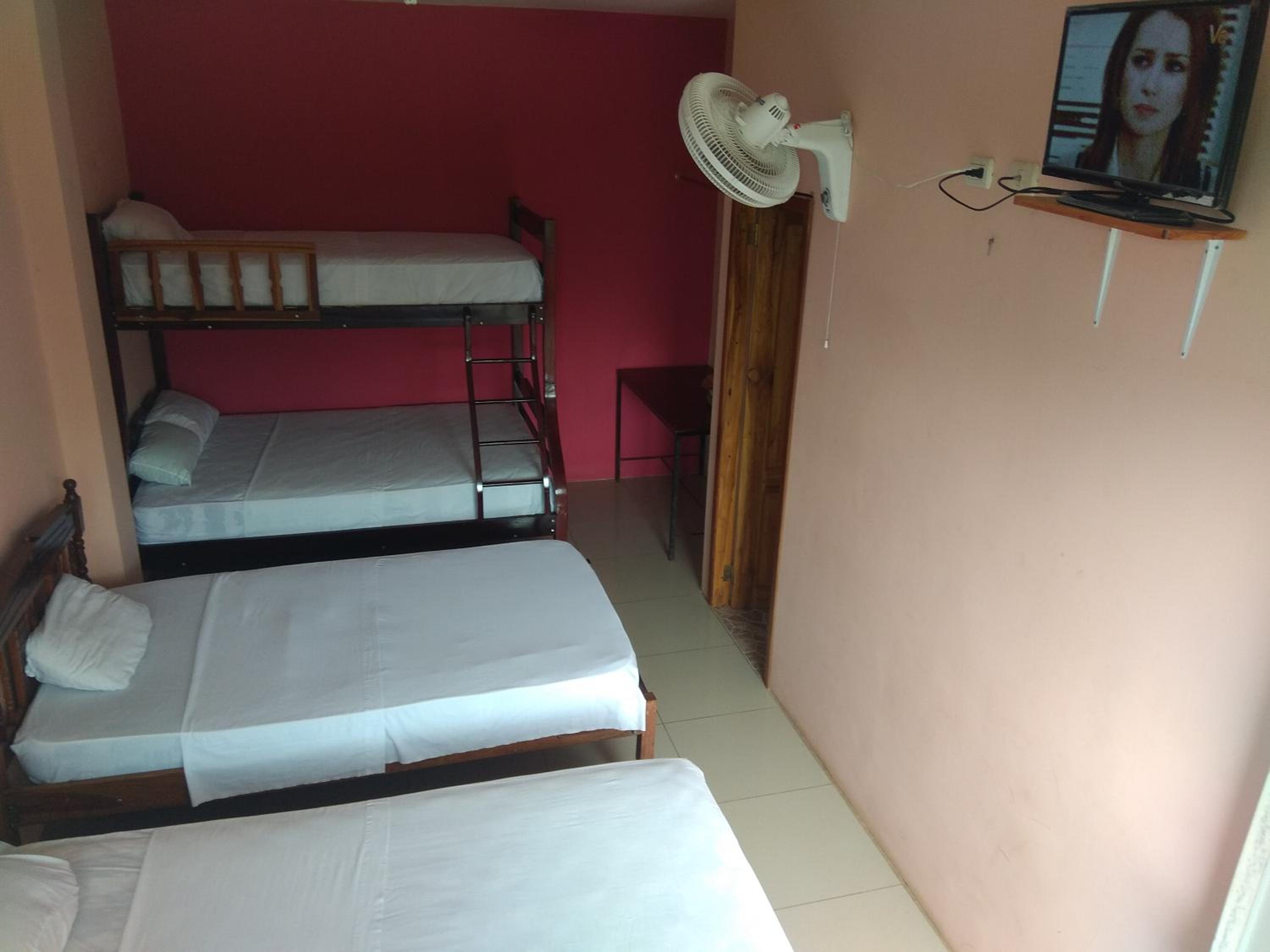 Hostal Alcazaba