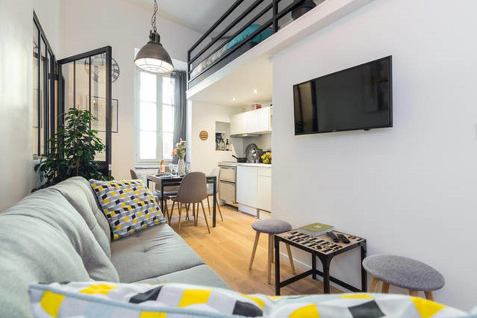 ANGLE DROIT- LOFT CHARMANT ET ATYPIQUE, CLIMATISATION, Vieux-Nice view 5