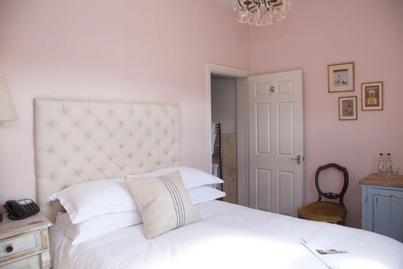 The Lion Inn