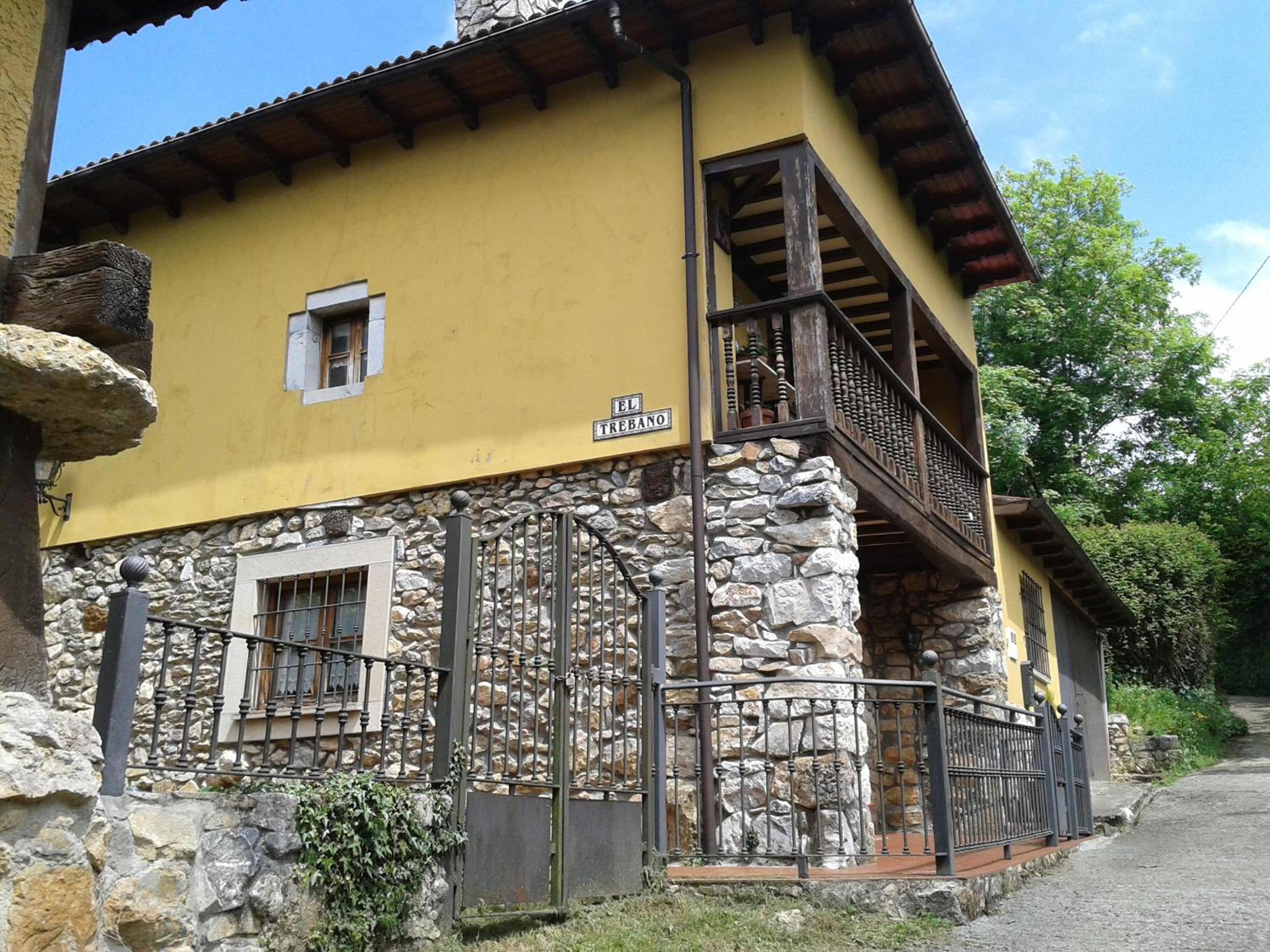 El Trebano view 3