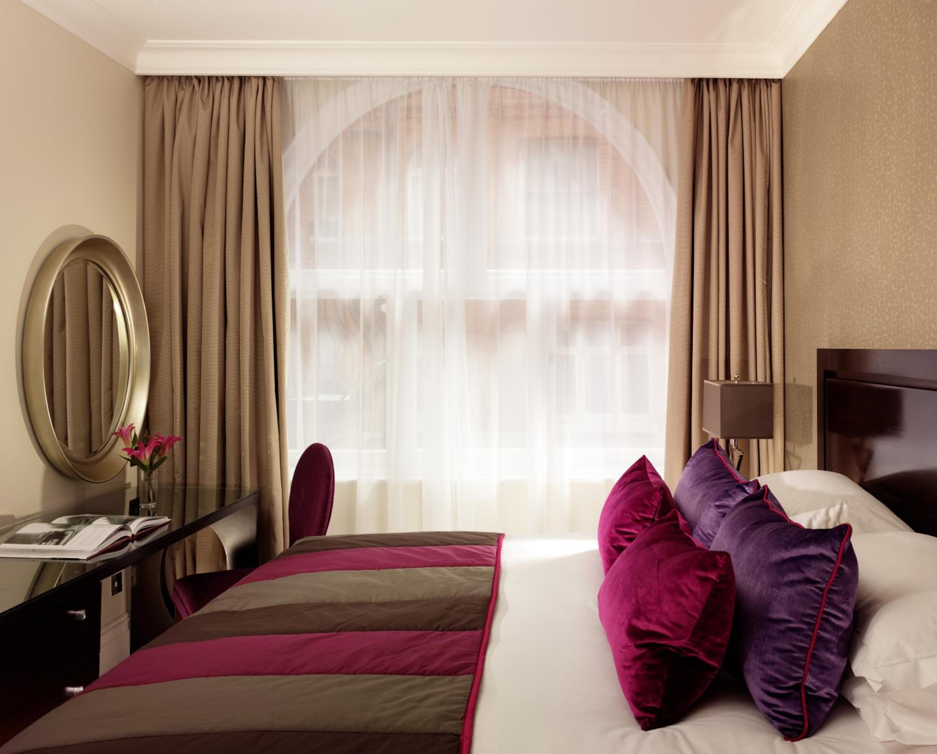 Taj 51 Buckingham Gate Suites and Residences 2