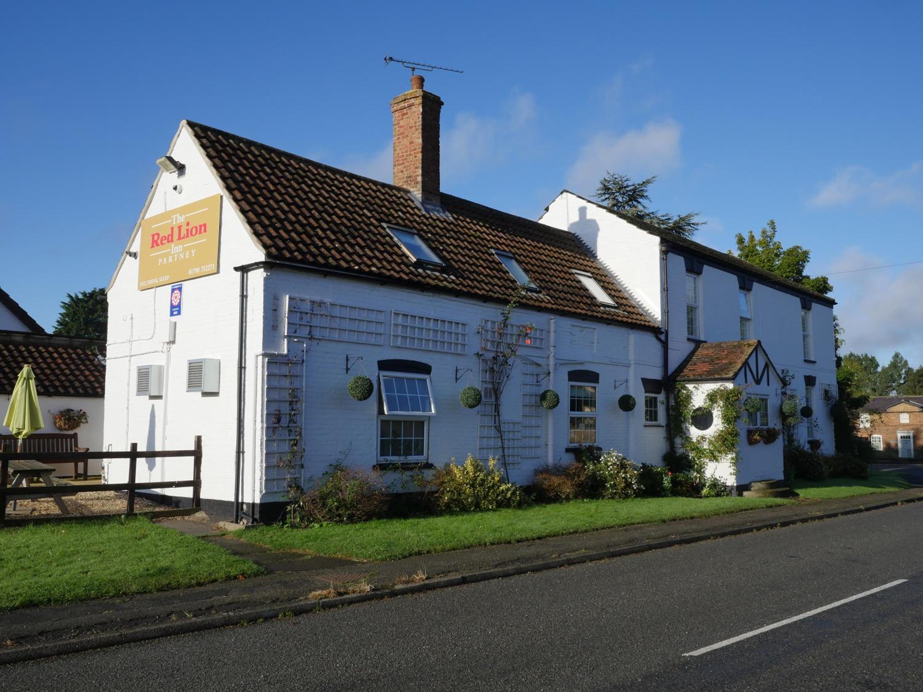 The Red Lion Inn Partney