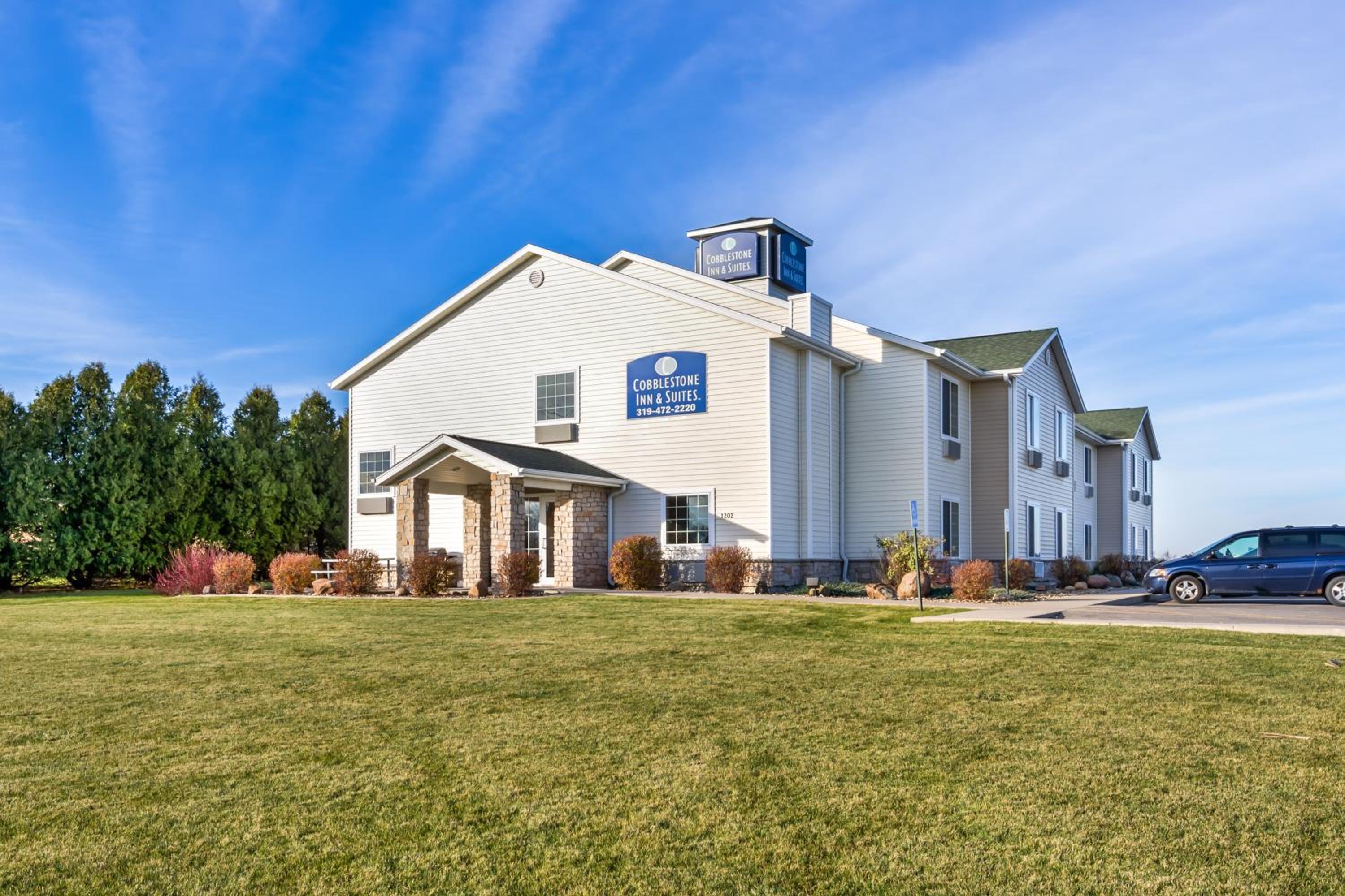 Hotel Cobblestone Inn & Suites - Vinton, IA