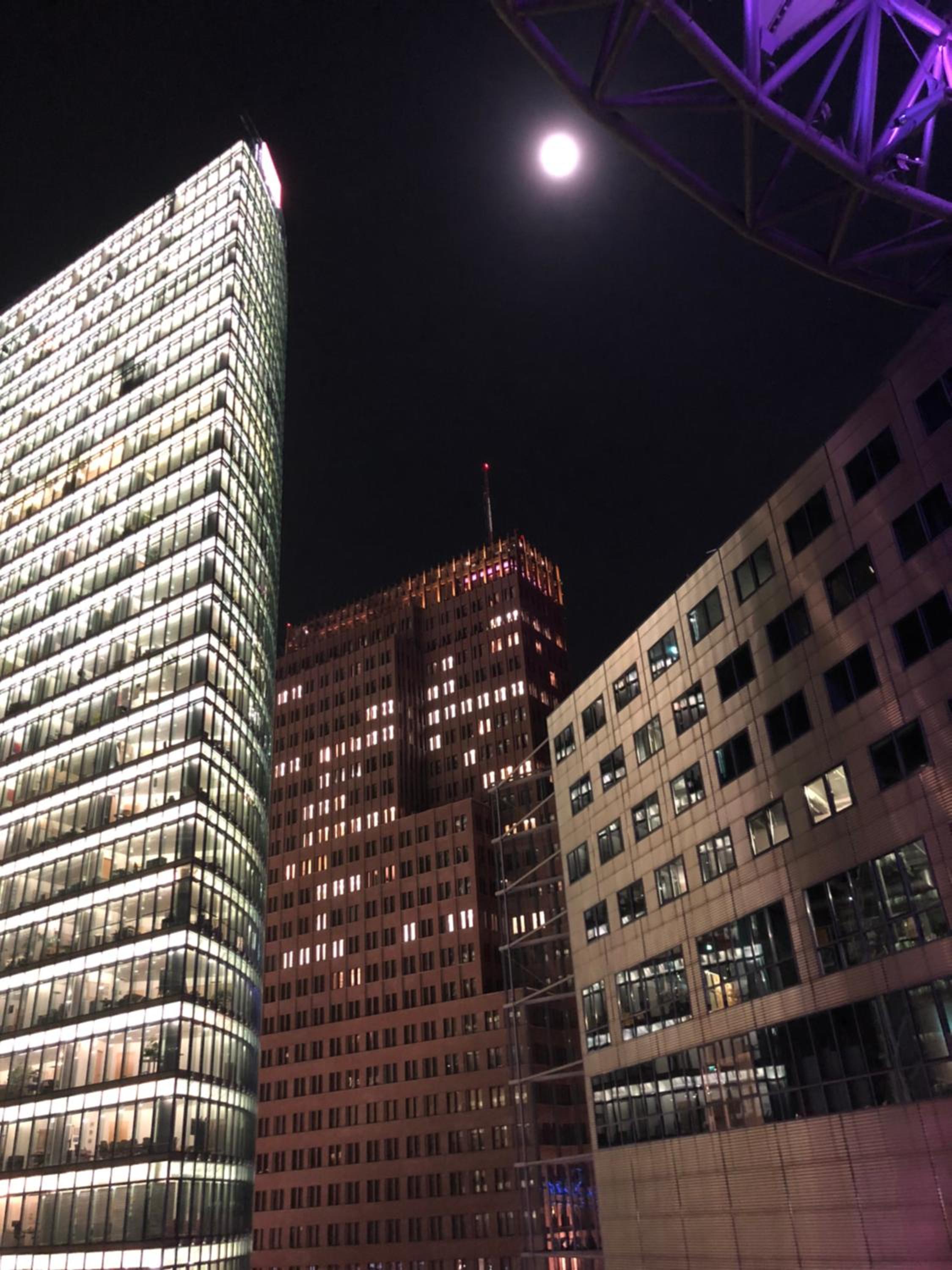 Suite im Sony Center am Potsdamer Platz