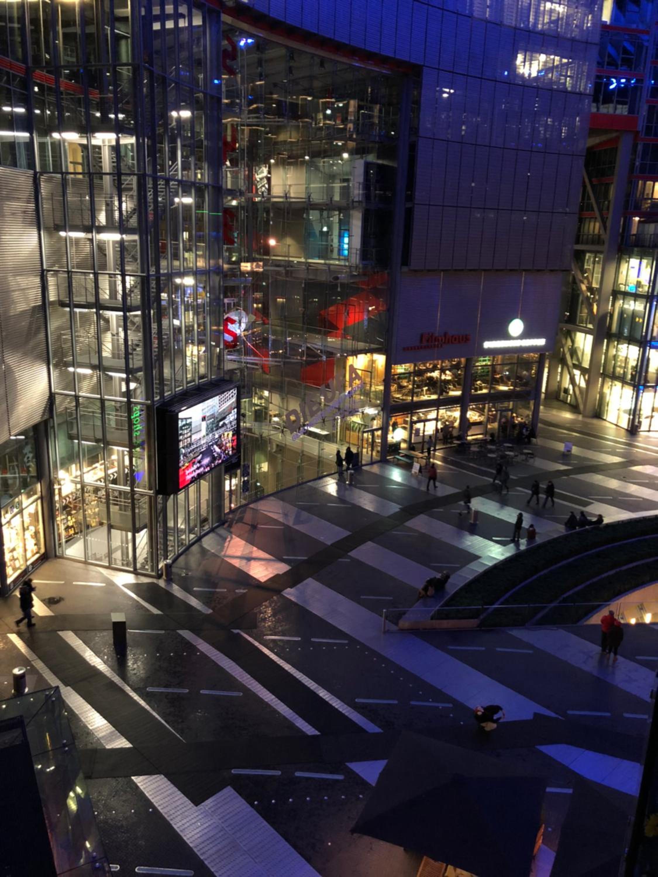 Suite im Sony Center am Potsdamer Platz