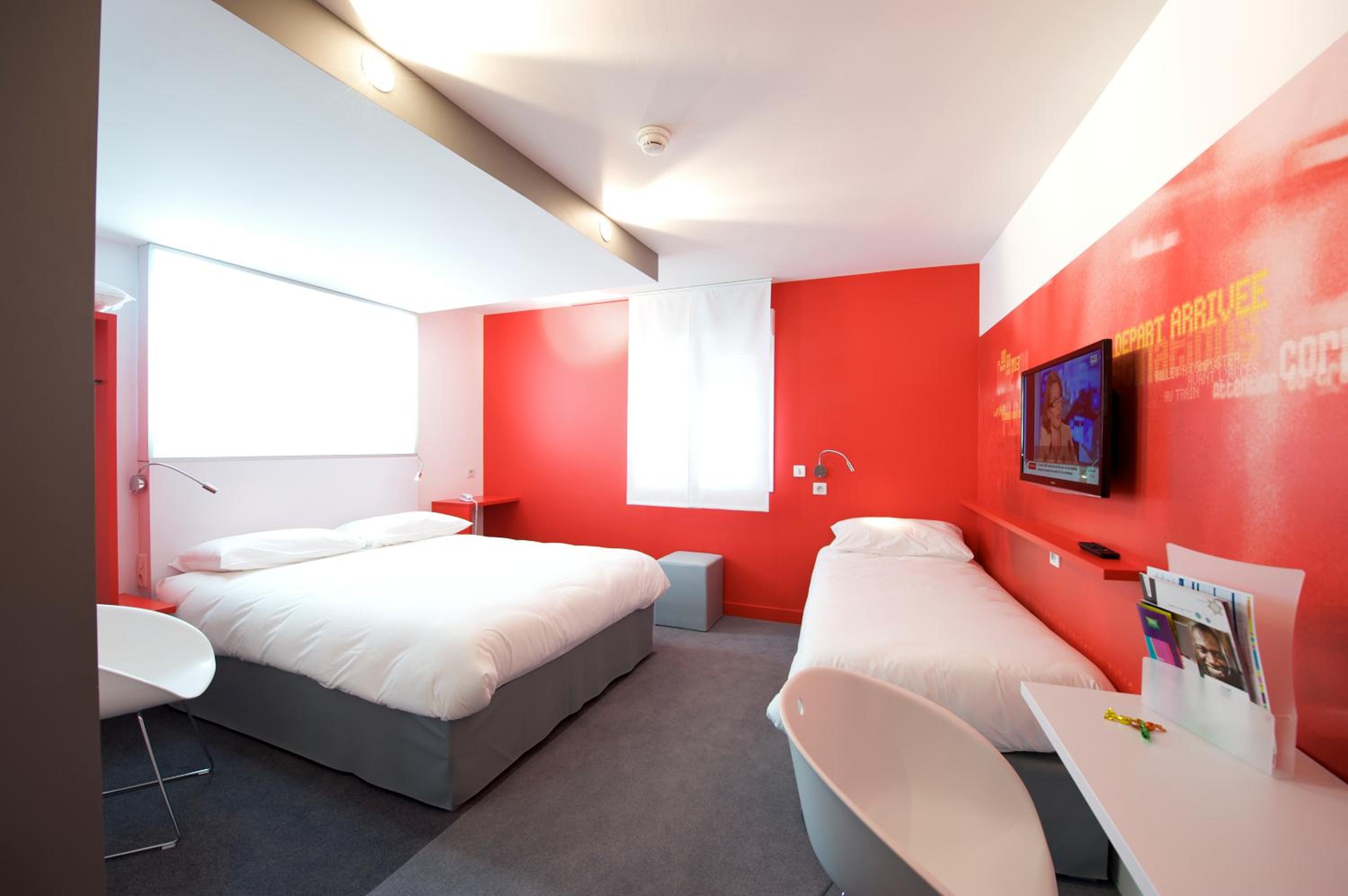 Vannes Vacations - ibis Styles Vannes Gare Centre - Property Image 2