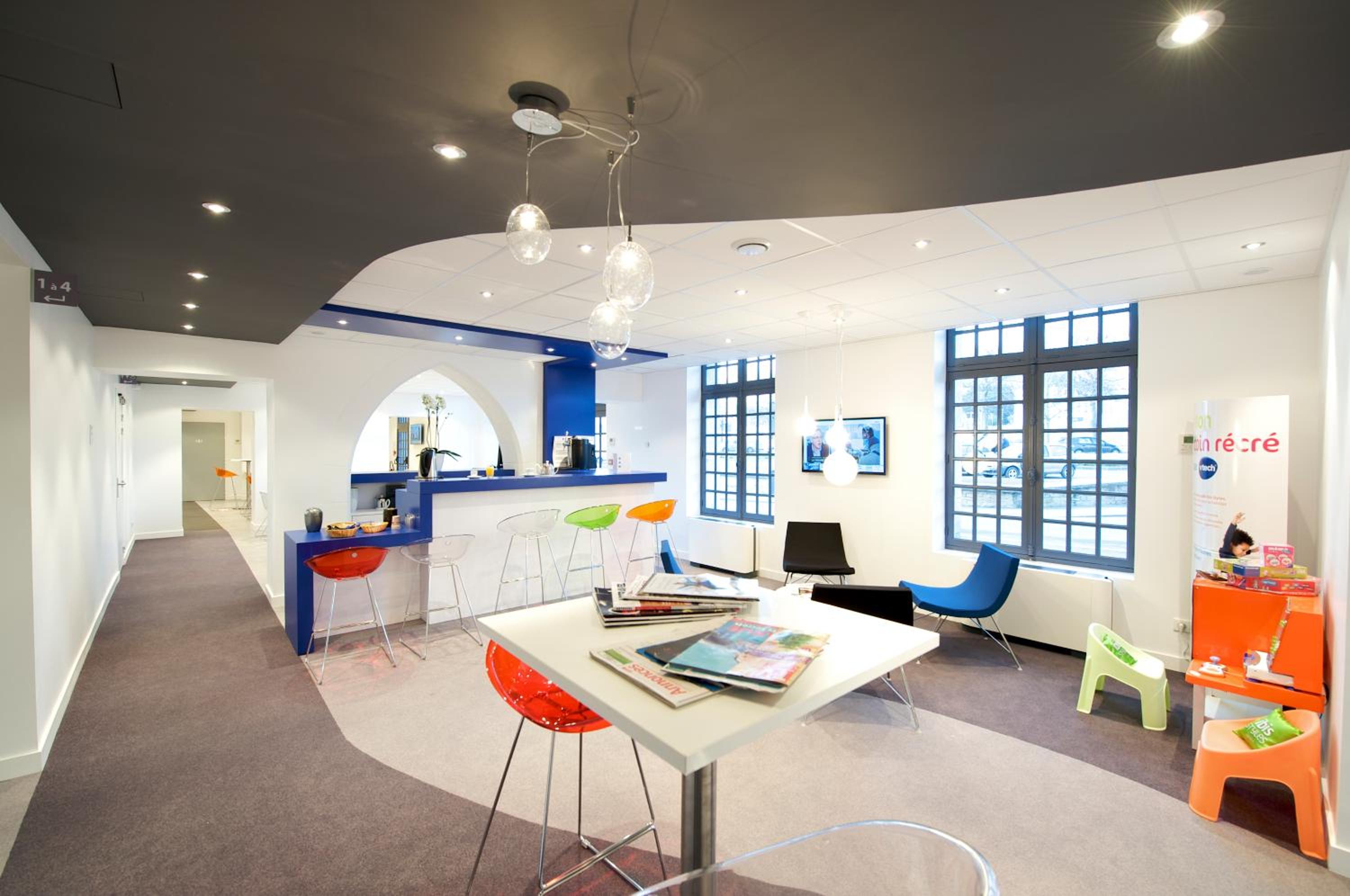 Vannes Vacations - ibis Styles Vannes Gare Centre - Property Image 5