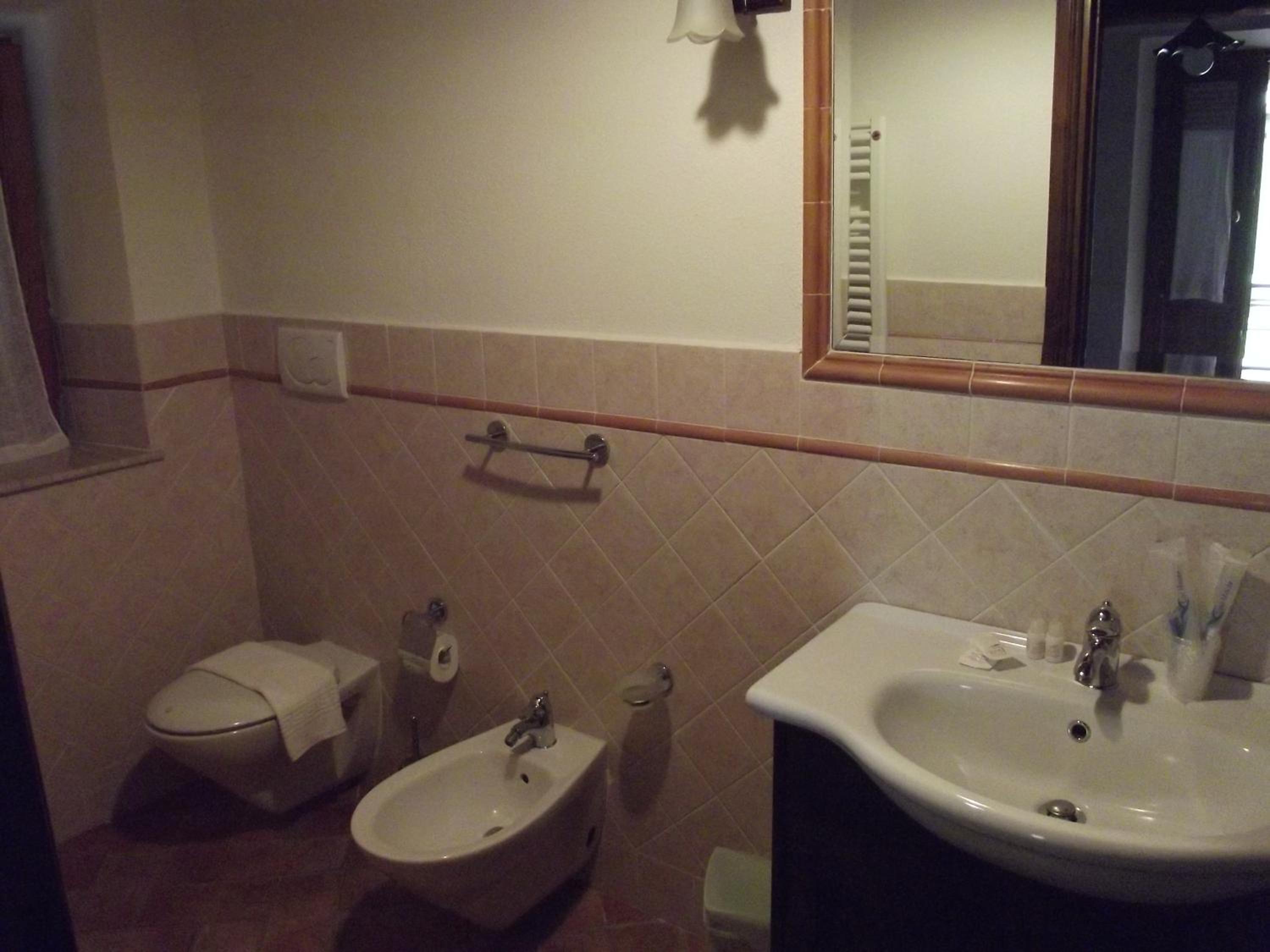 Photo 29