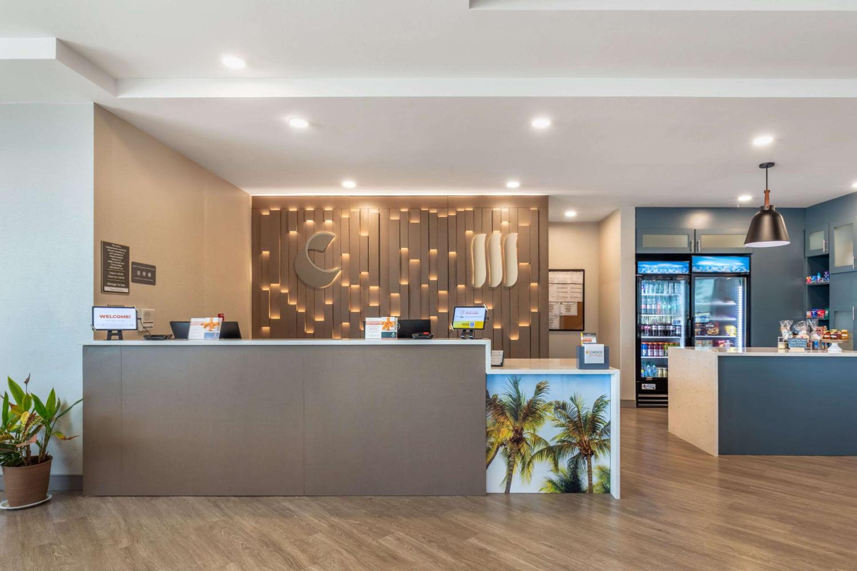 Comfort Suites Fort Myers East I-75