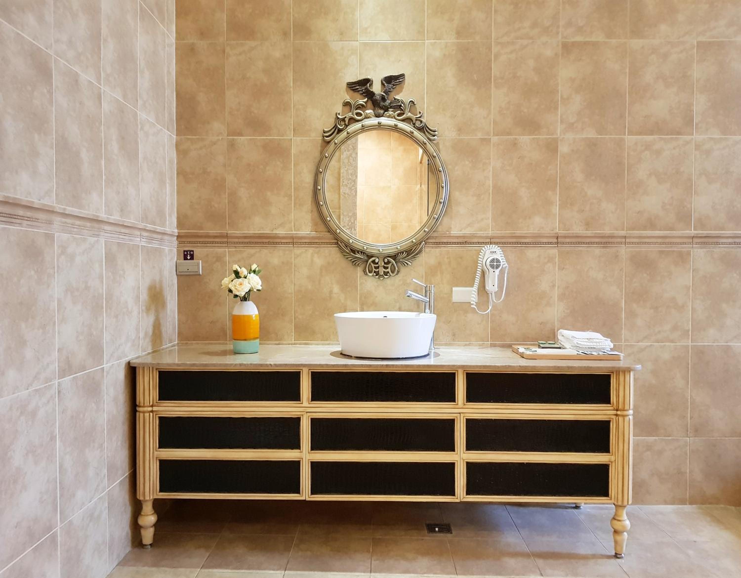 Vogue Boutique Motel