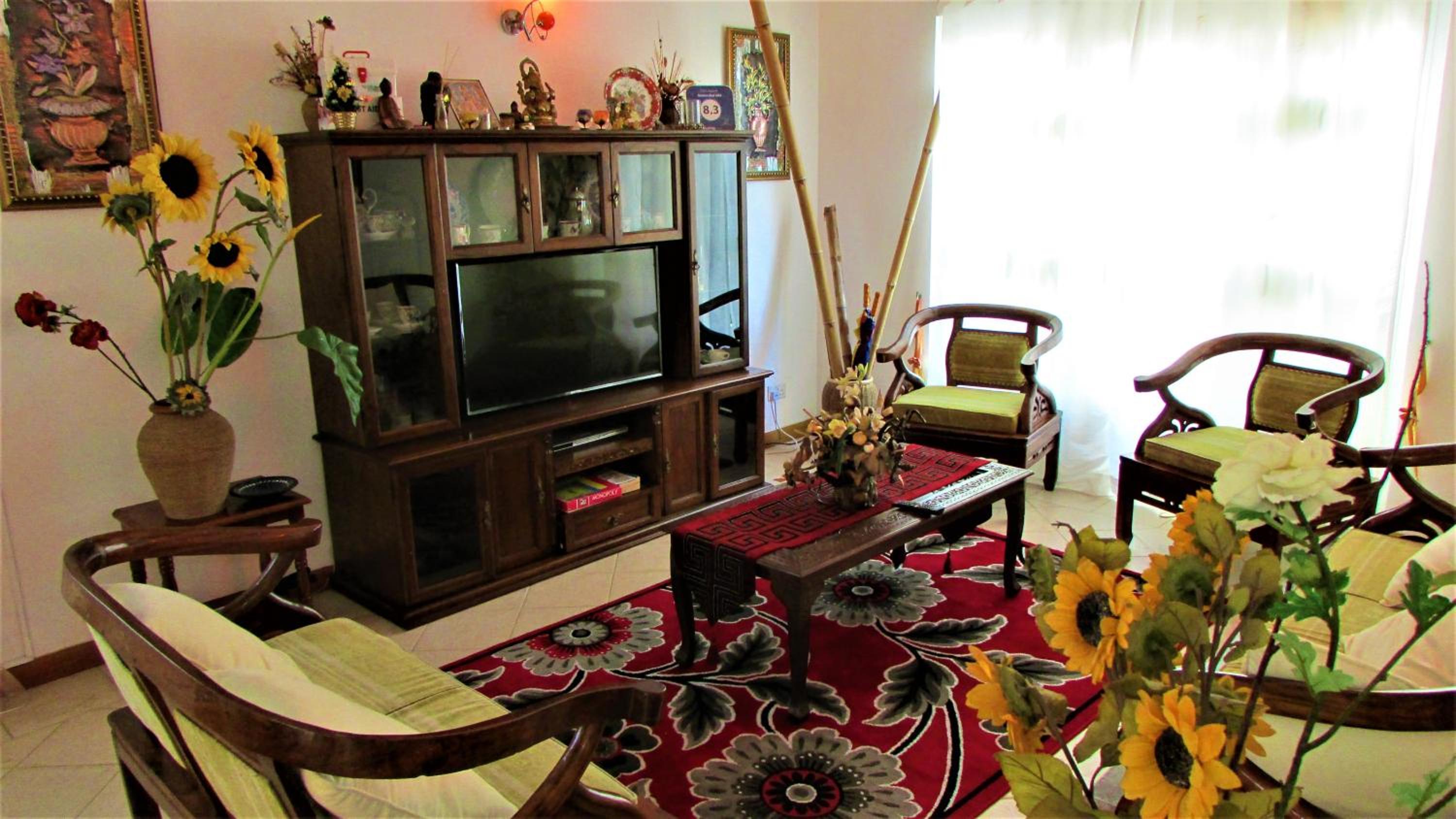 Golden Rod villa