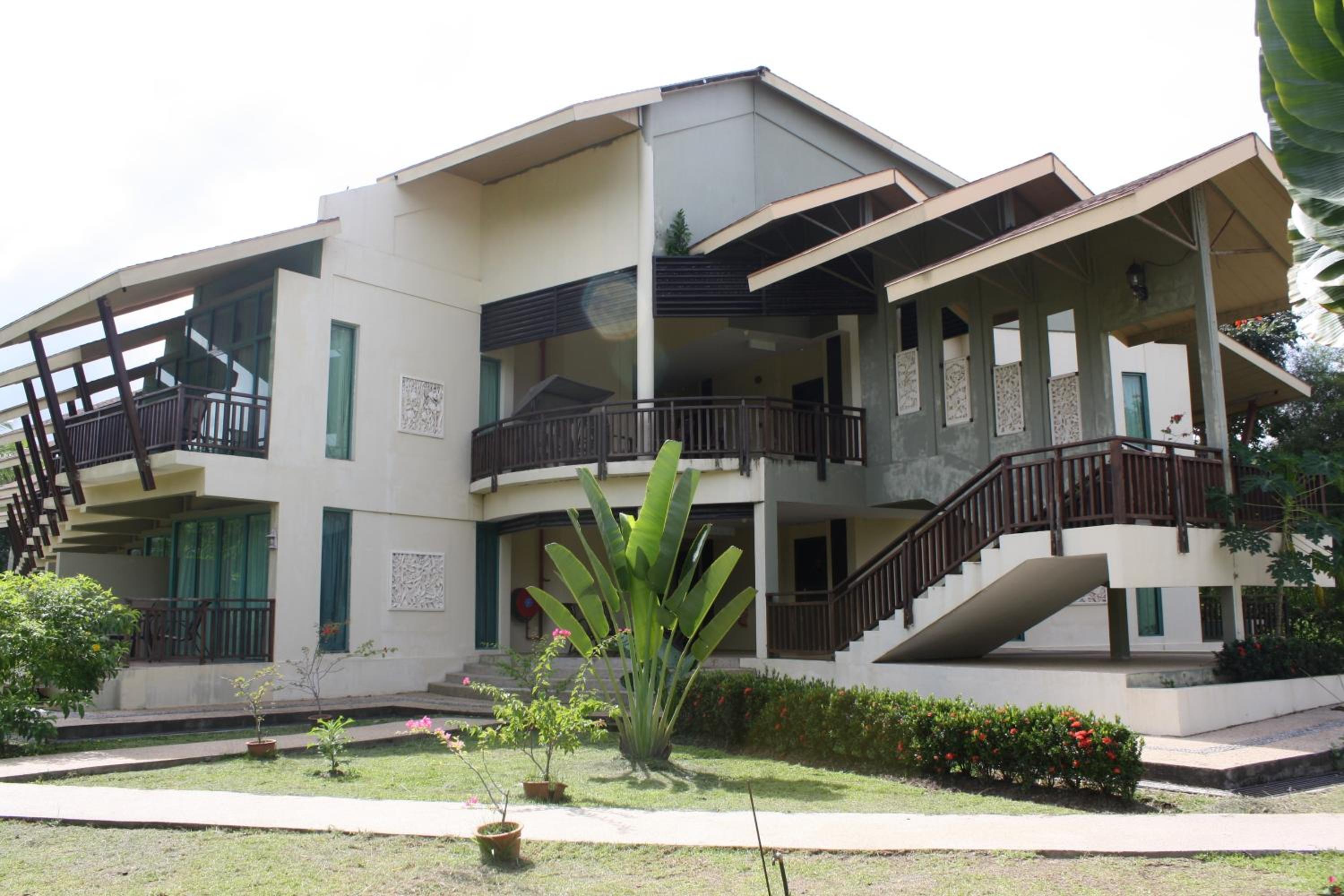 Beringgis Beach Resort & Spa