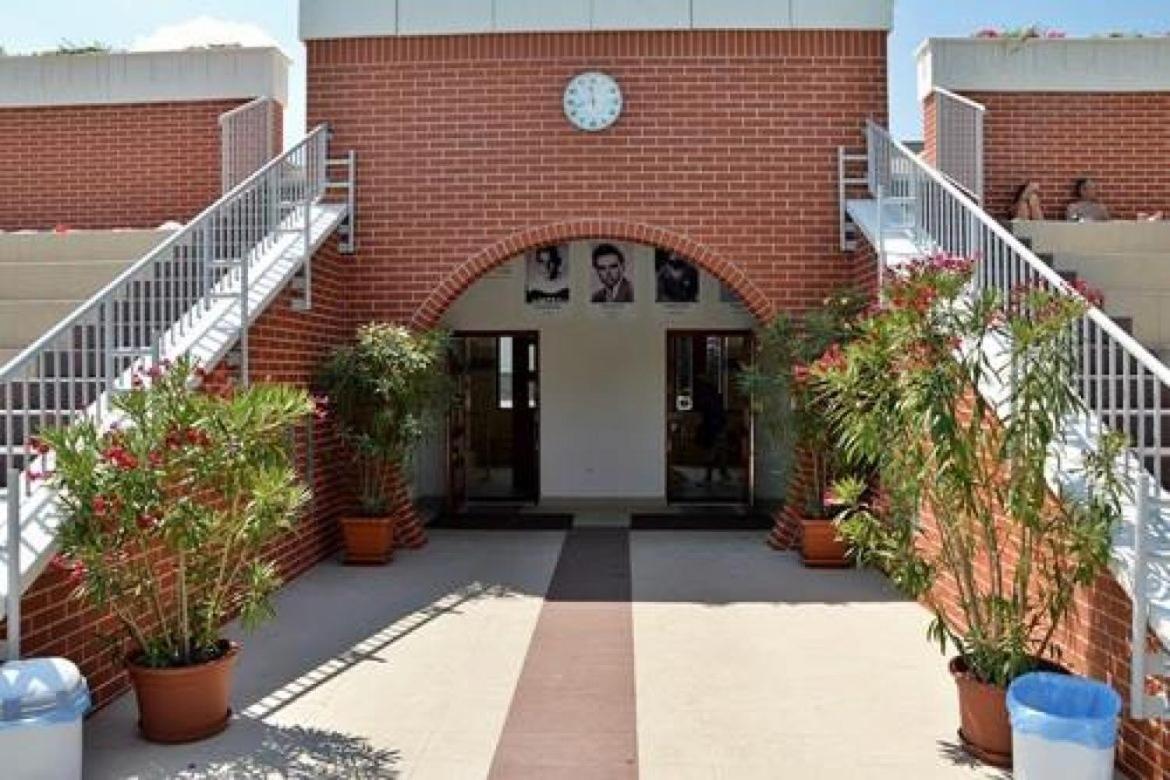 CVSE Clubház és Panzió