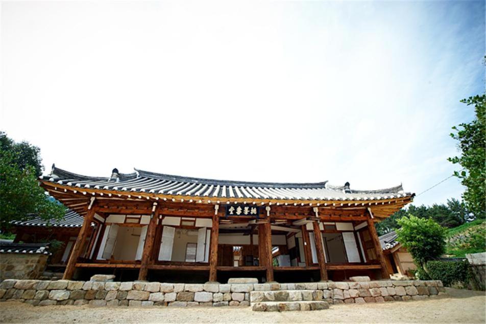 Dobong Seodang