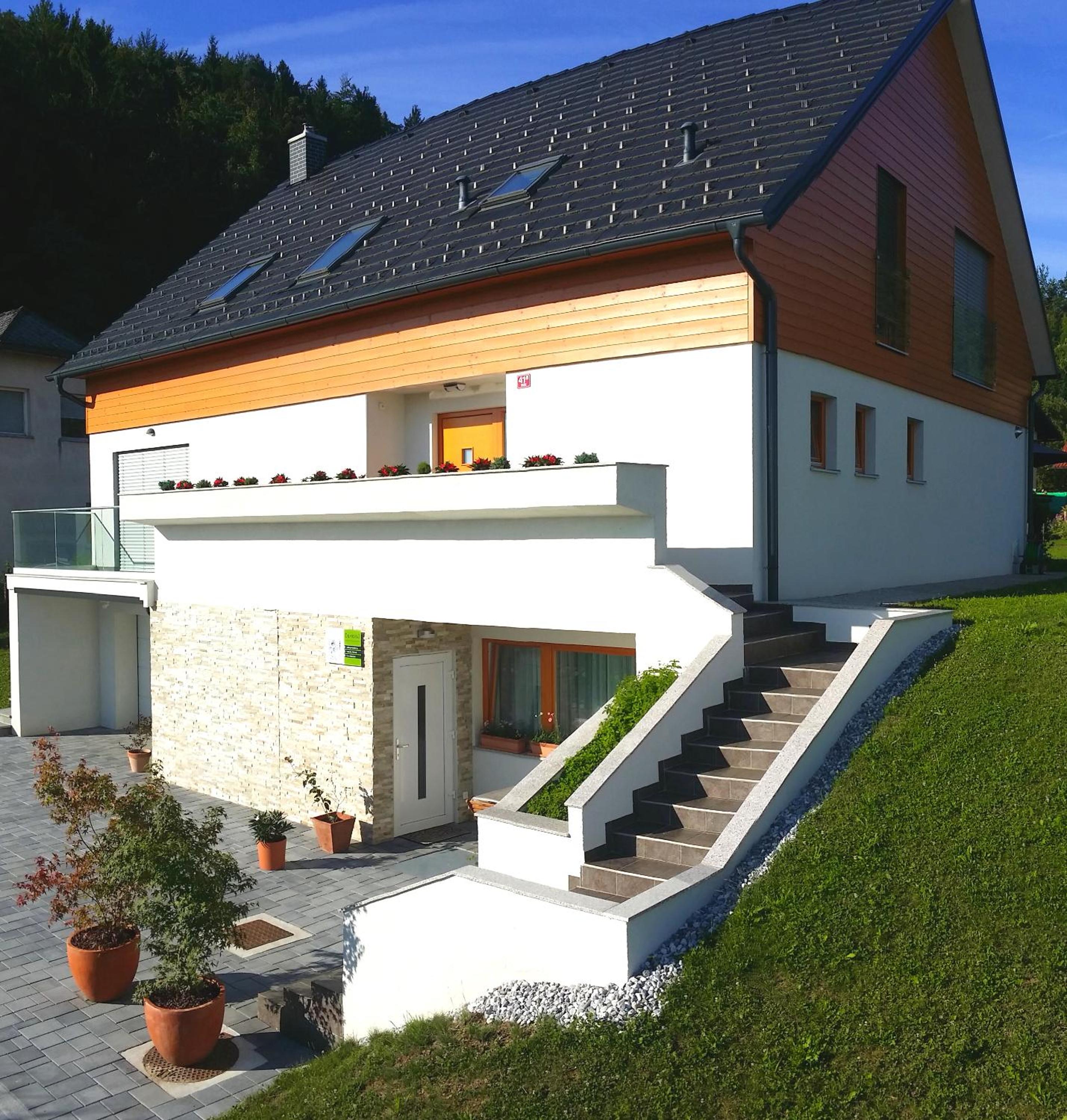 Apartments Domovoj