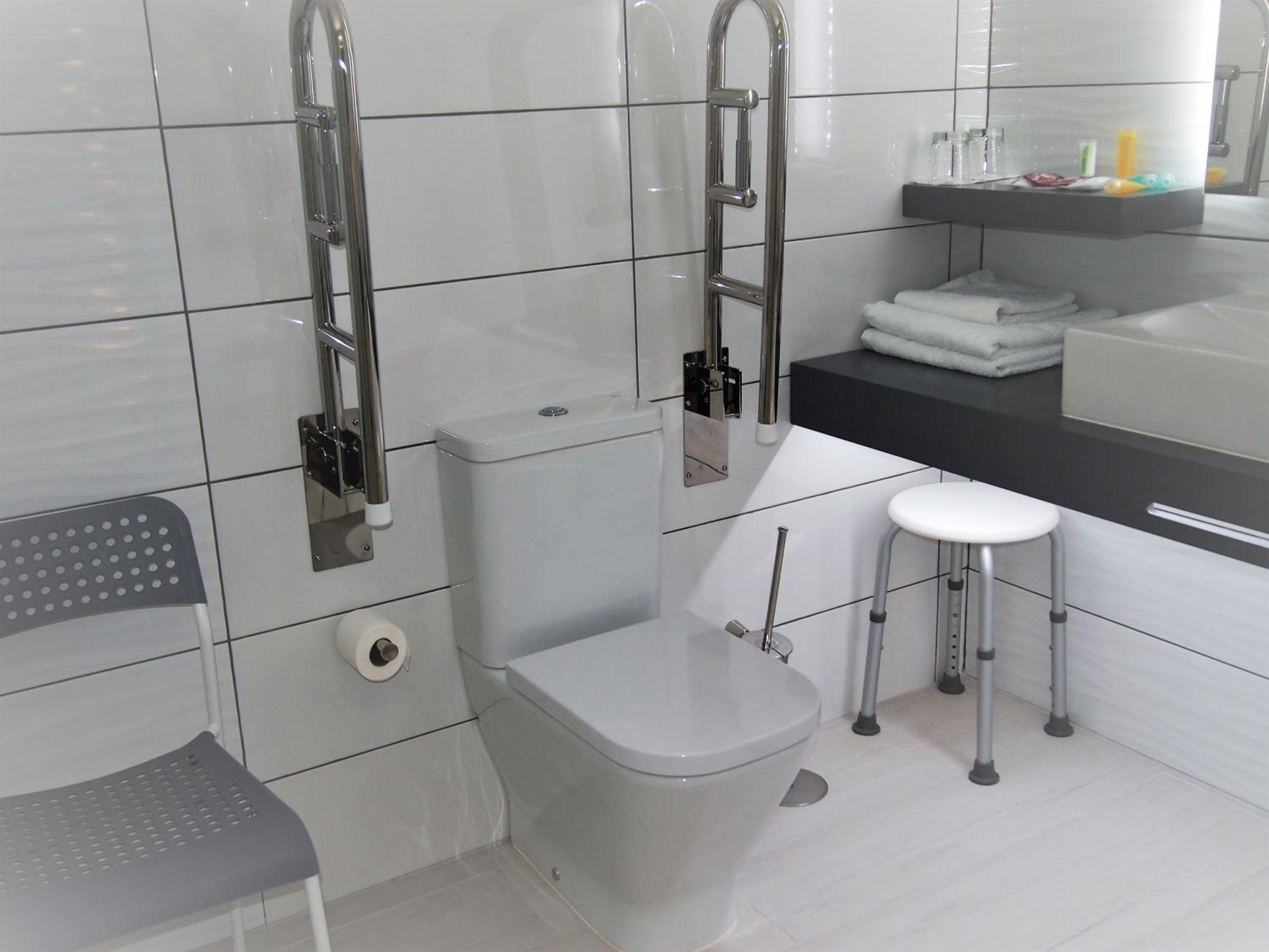 Four Rooms en Muxia — bathroom