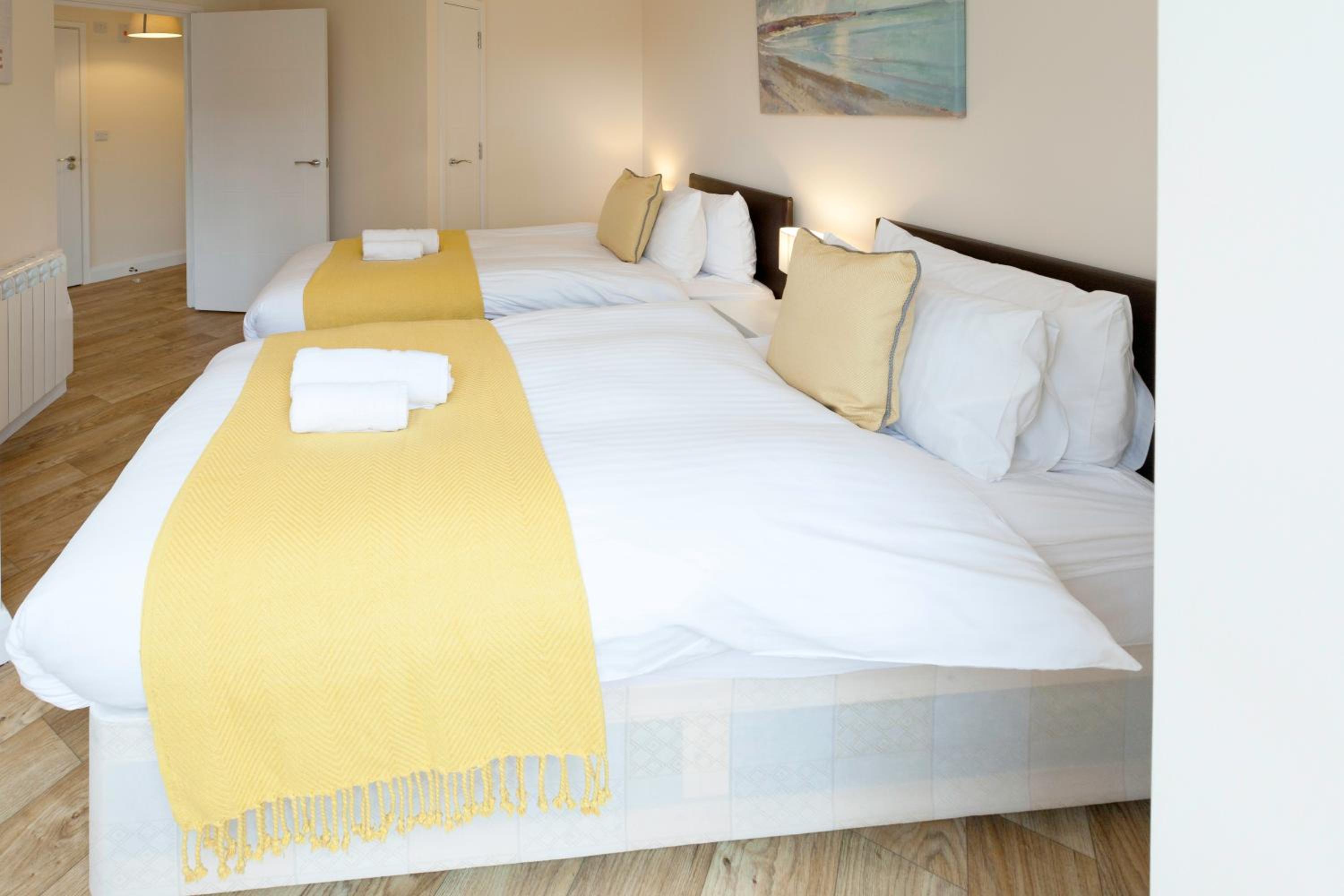 Castle Point Apartments Southampton Premier Lodge