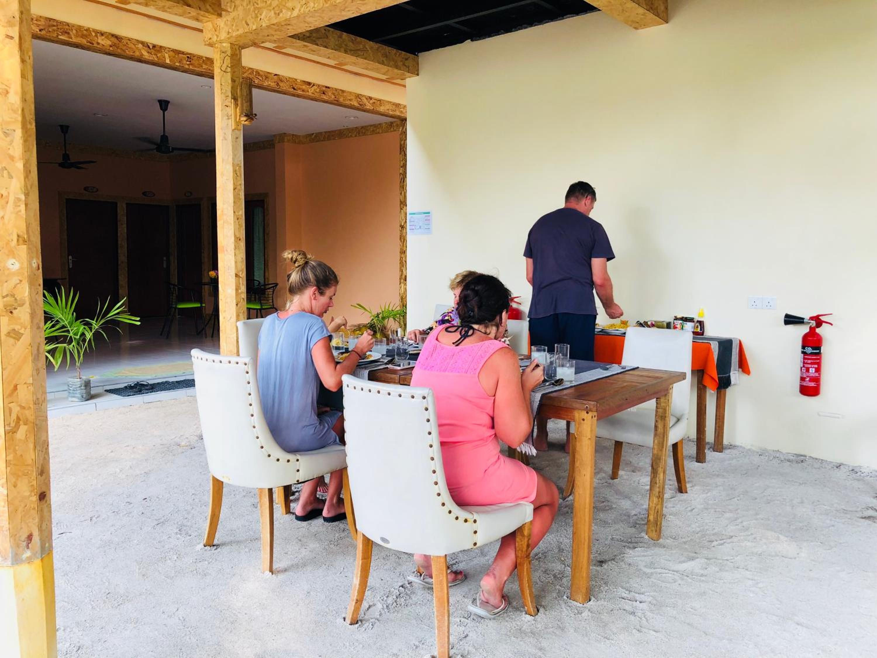Veli Beach Inn