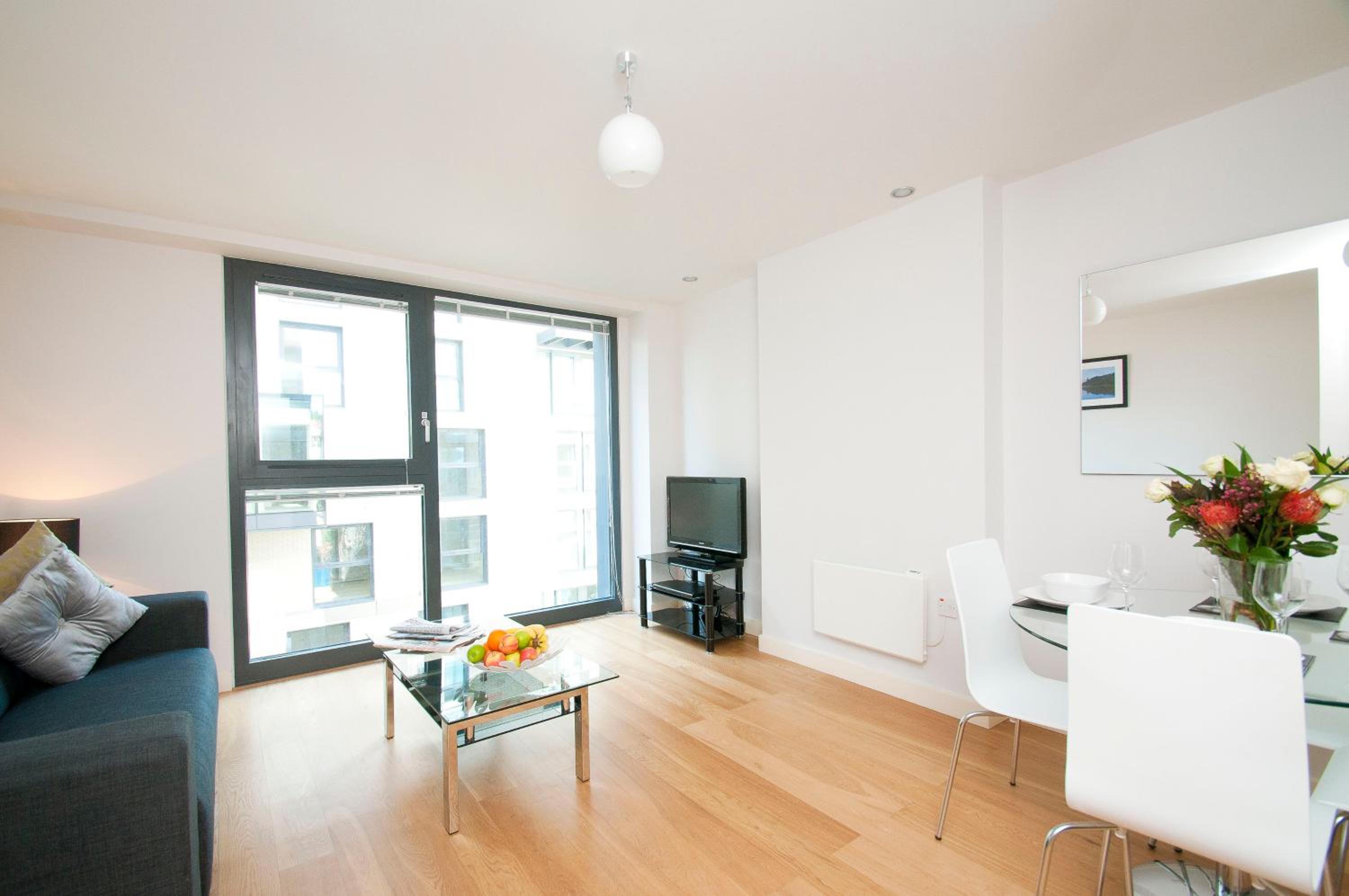 Cleyro Serviced Apartments - Finzels Reach