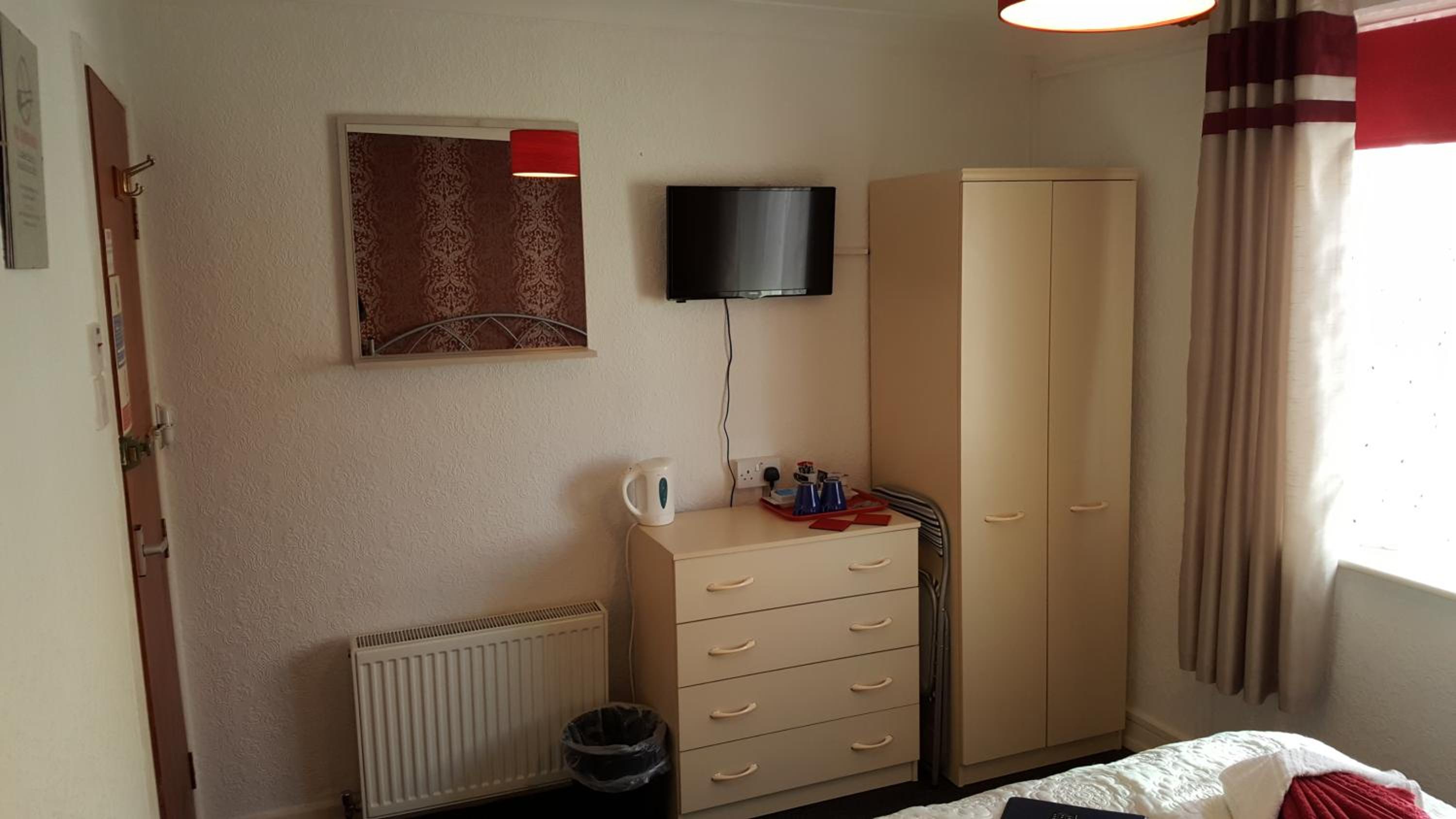 Photo 9