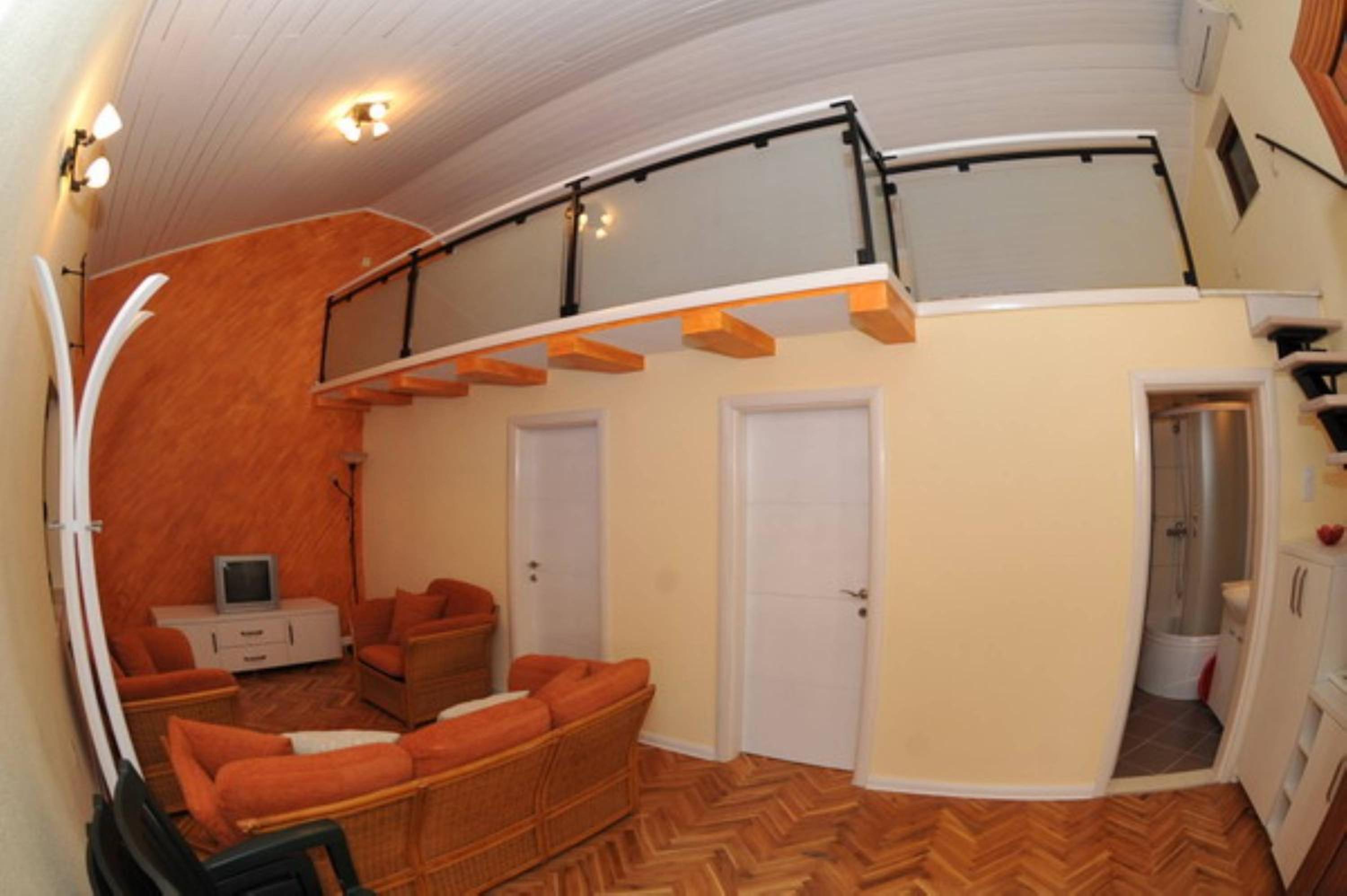 Photo 34
