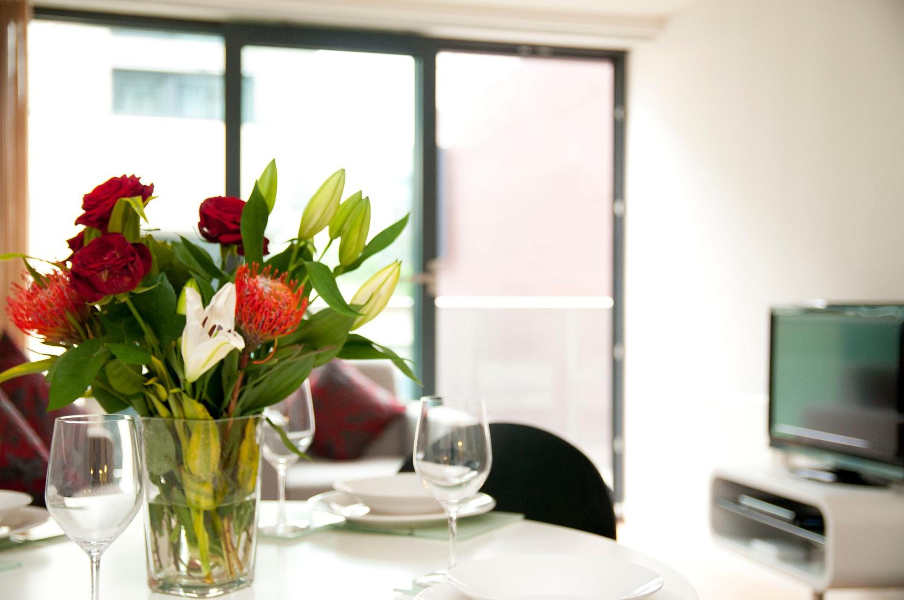 Cleyro Serviced Apartments - Finzels Reach