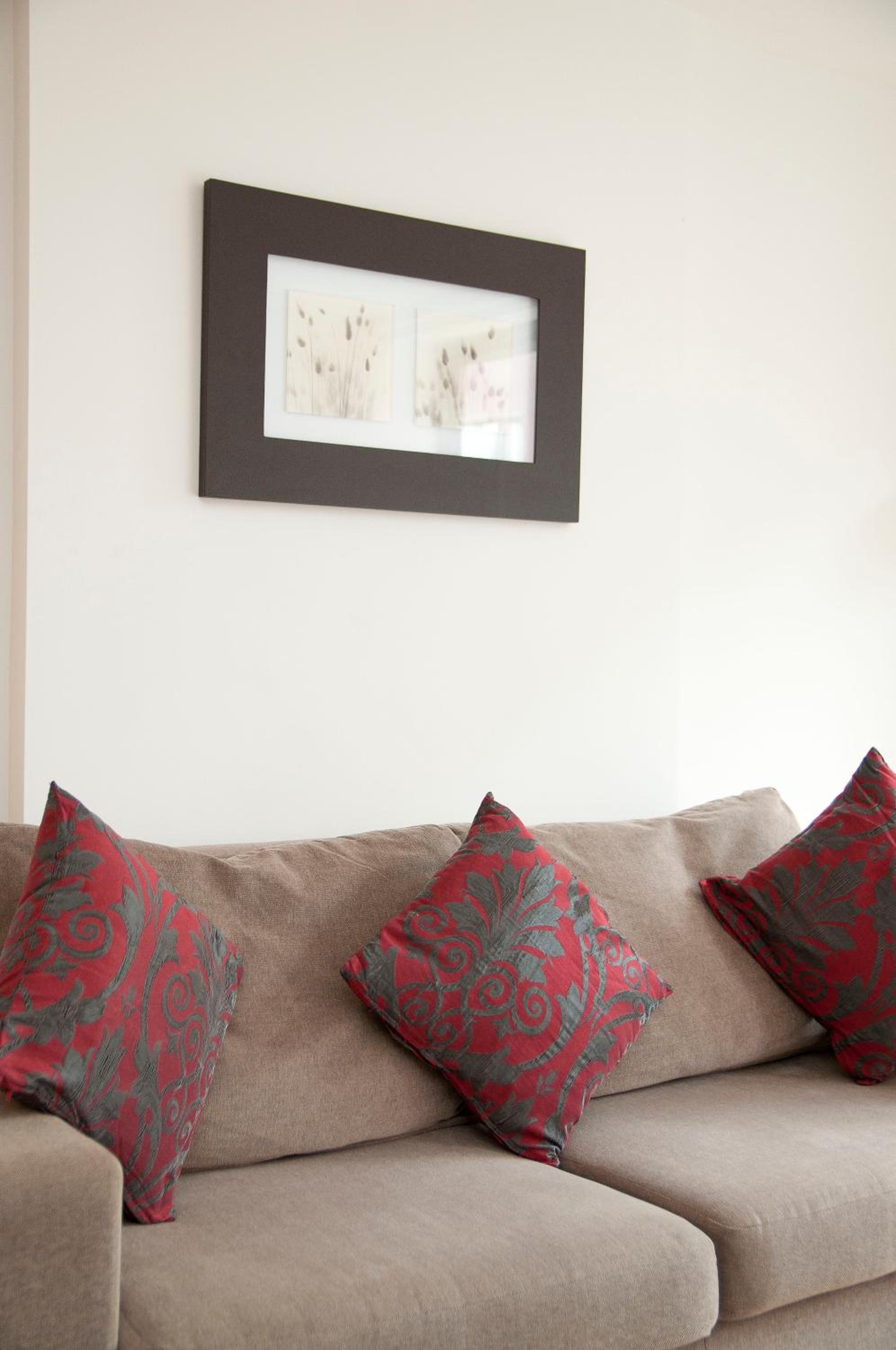 Cleyro Serviced Apartments - Finzels Reach