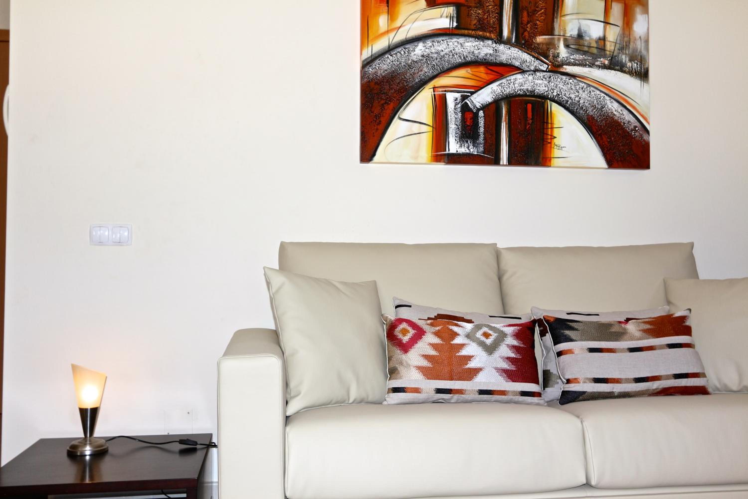 Villa Amendoeira 4 - Clever Details with private "heated" pool view 5