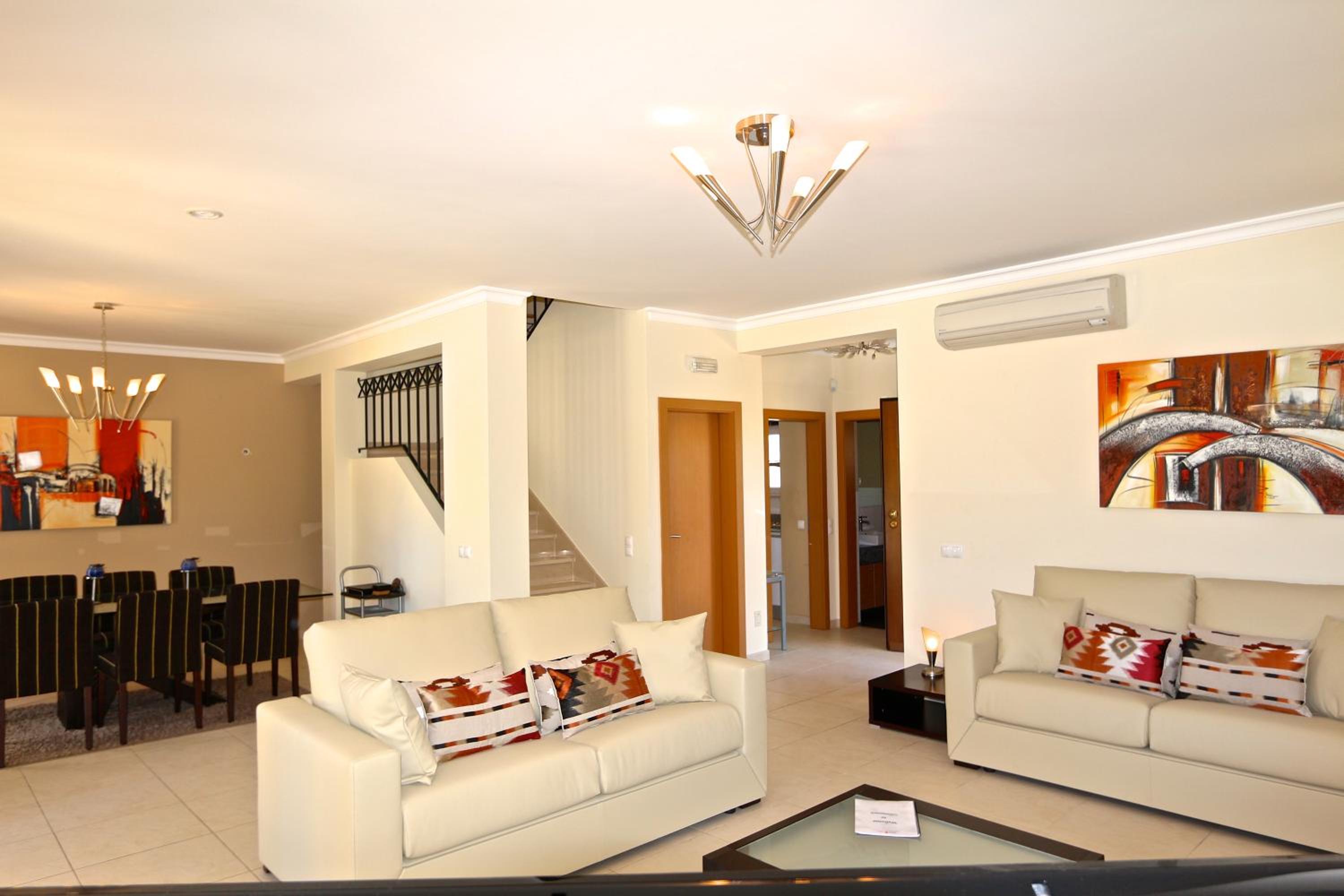 Villa Amendoeira 4 - Clever Details with private "heated" pool view 4
