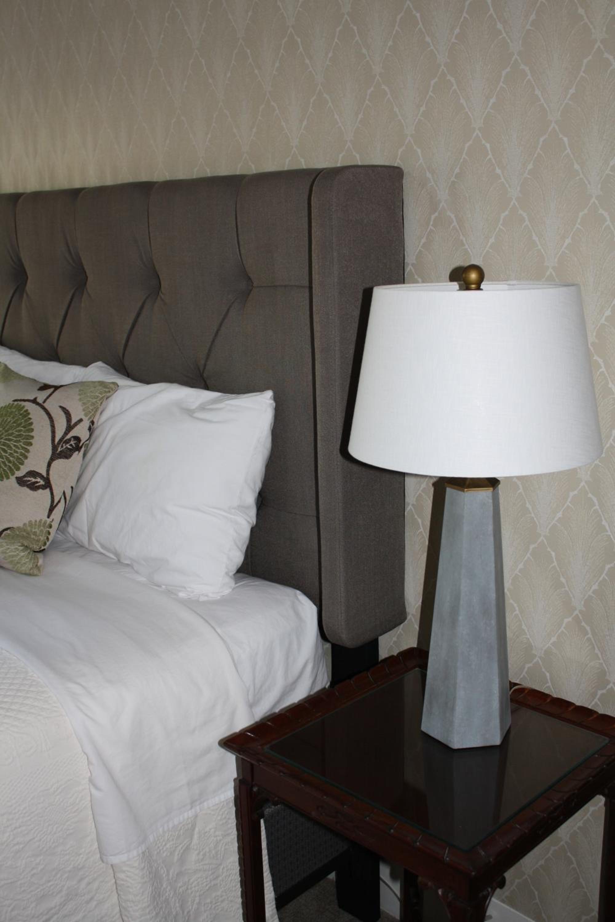 Maplewood Hotel view 3