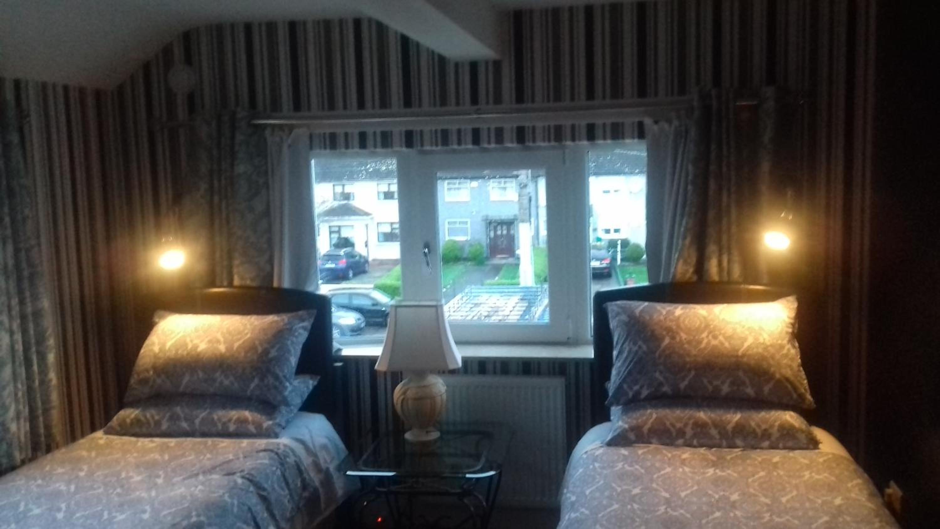 DUBLIN AIRPORT BEAUMONT HOSPITAL Marie's Bed and Breakfast