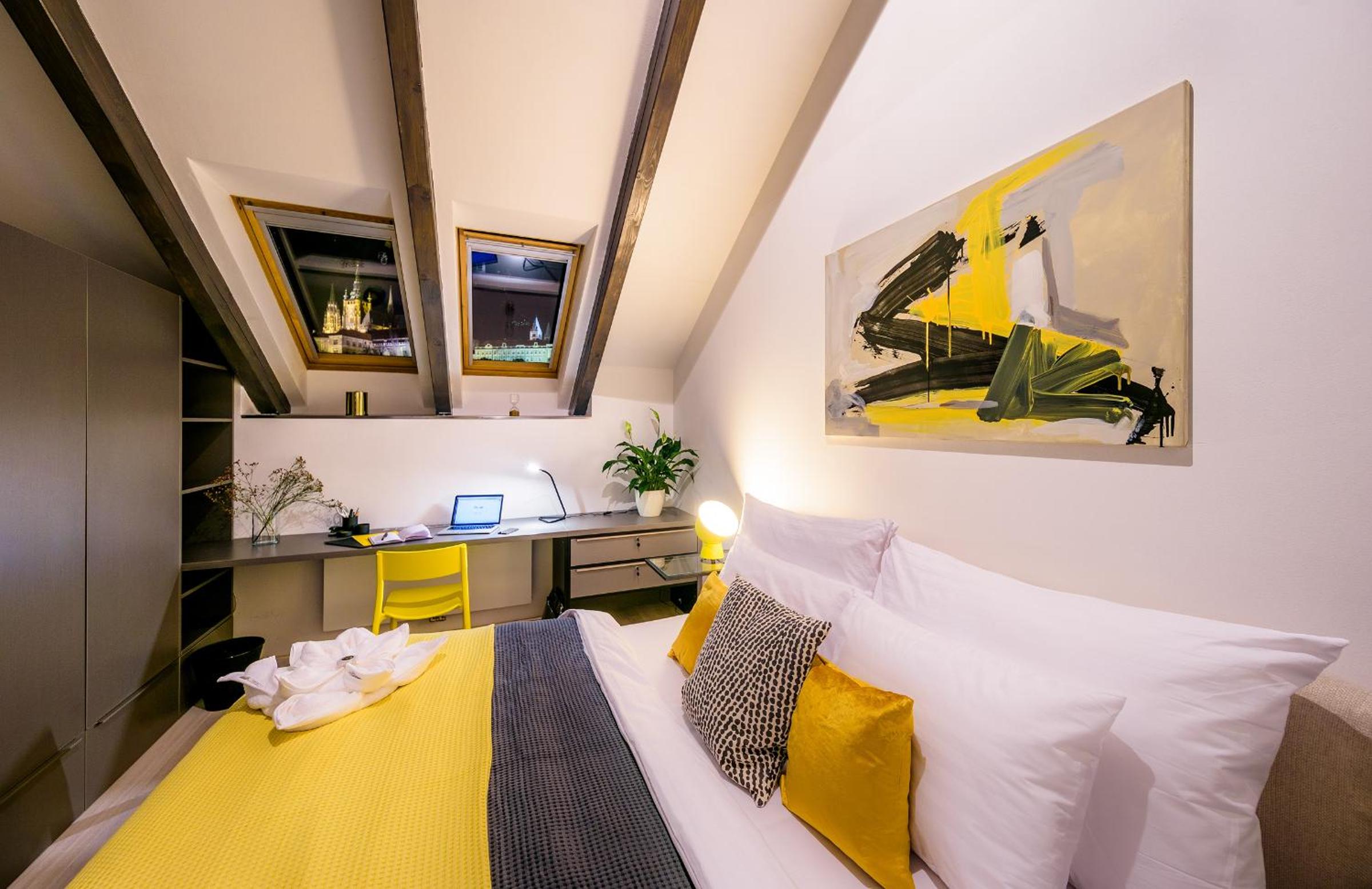 President APT by Prague Castle, VIEWS