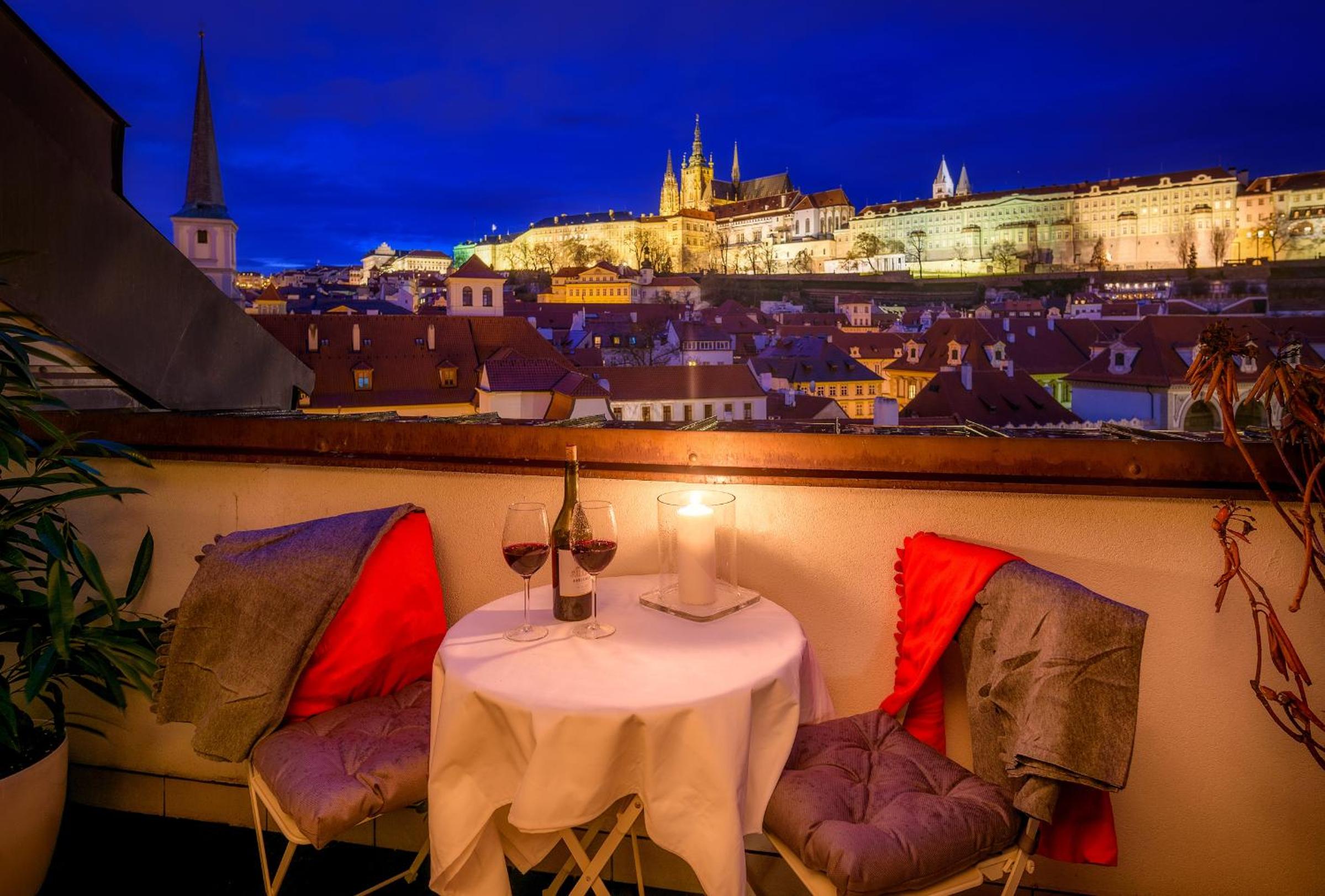 President APT by Prague Castle, VIEWS
