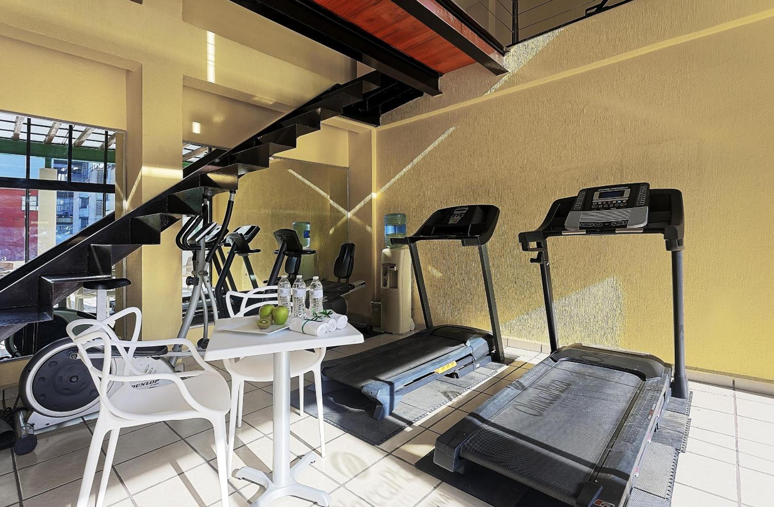 Villahermosa Vacations - Hotel Olmeca Plaza - Property Image 3