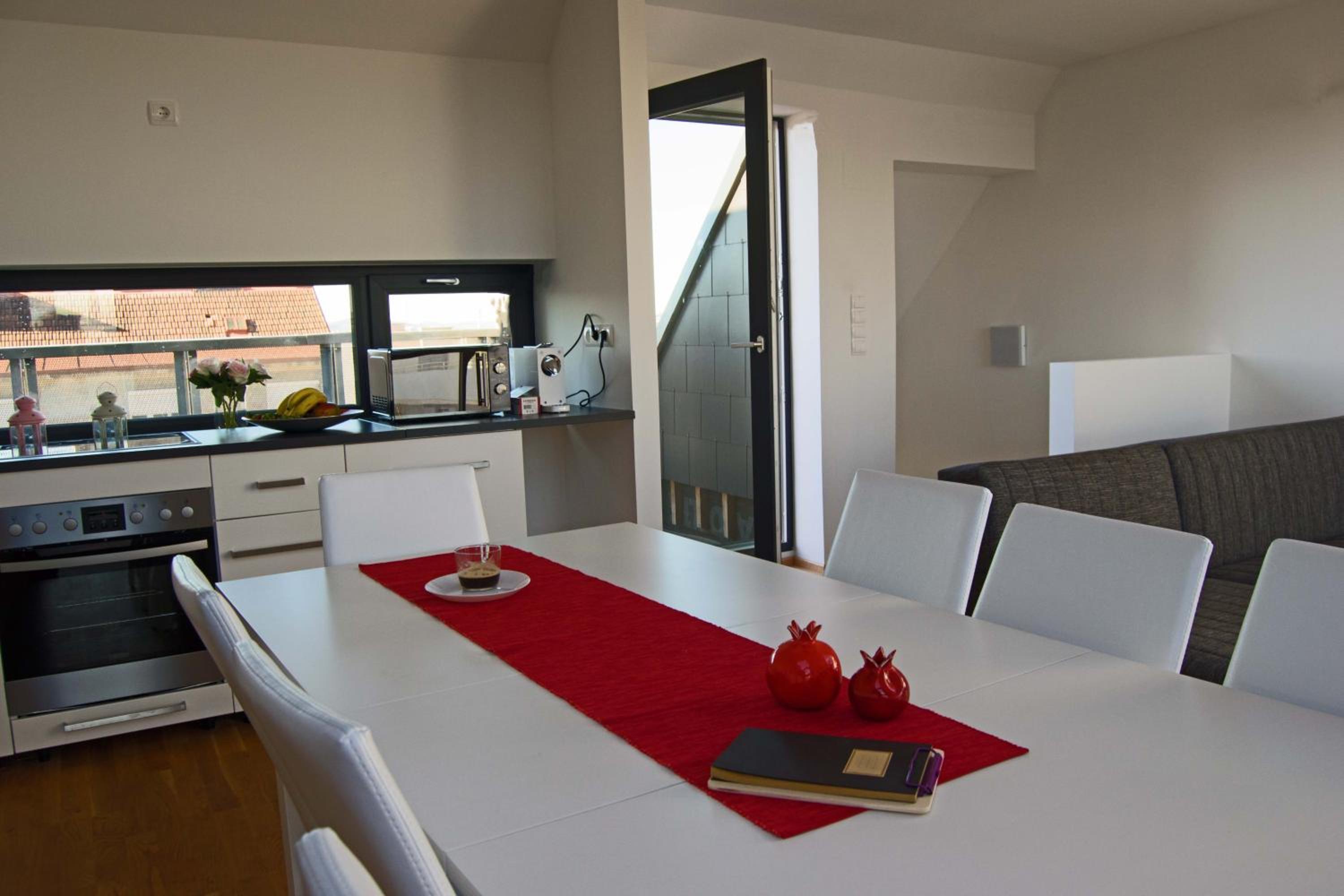 Hauptbahnhof Rooms